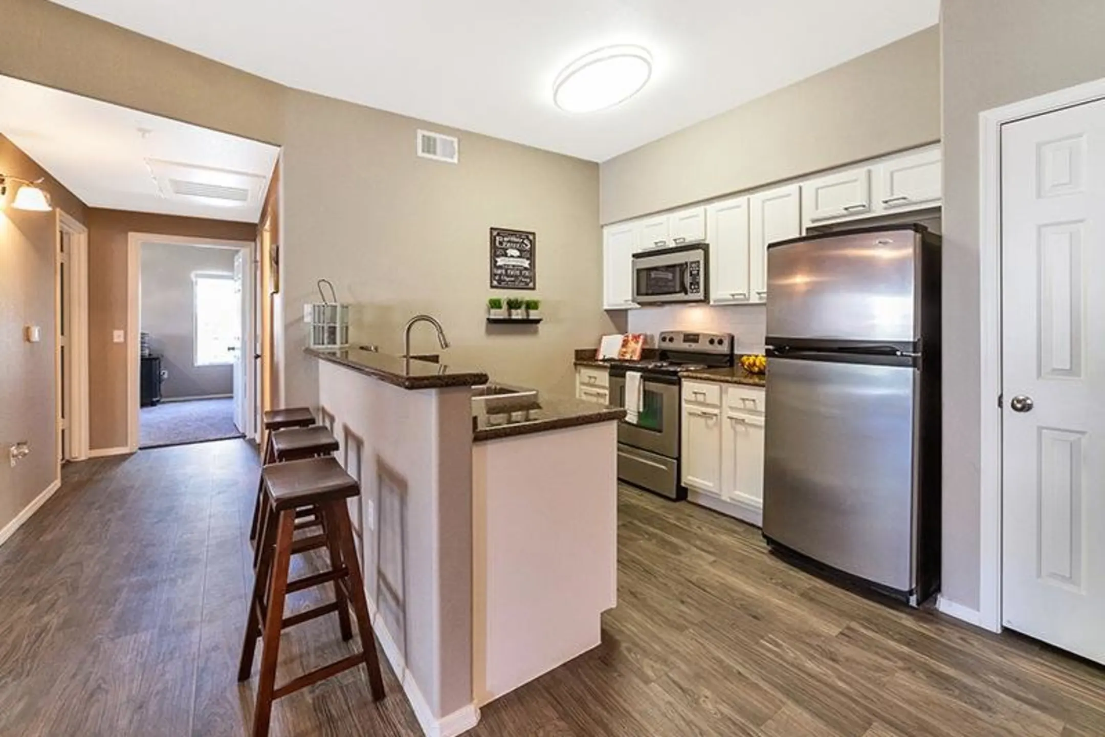 Town Center 22280 S 209th Way Queen Creek, AZ Apartments for Rent