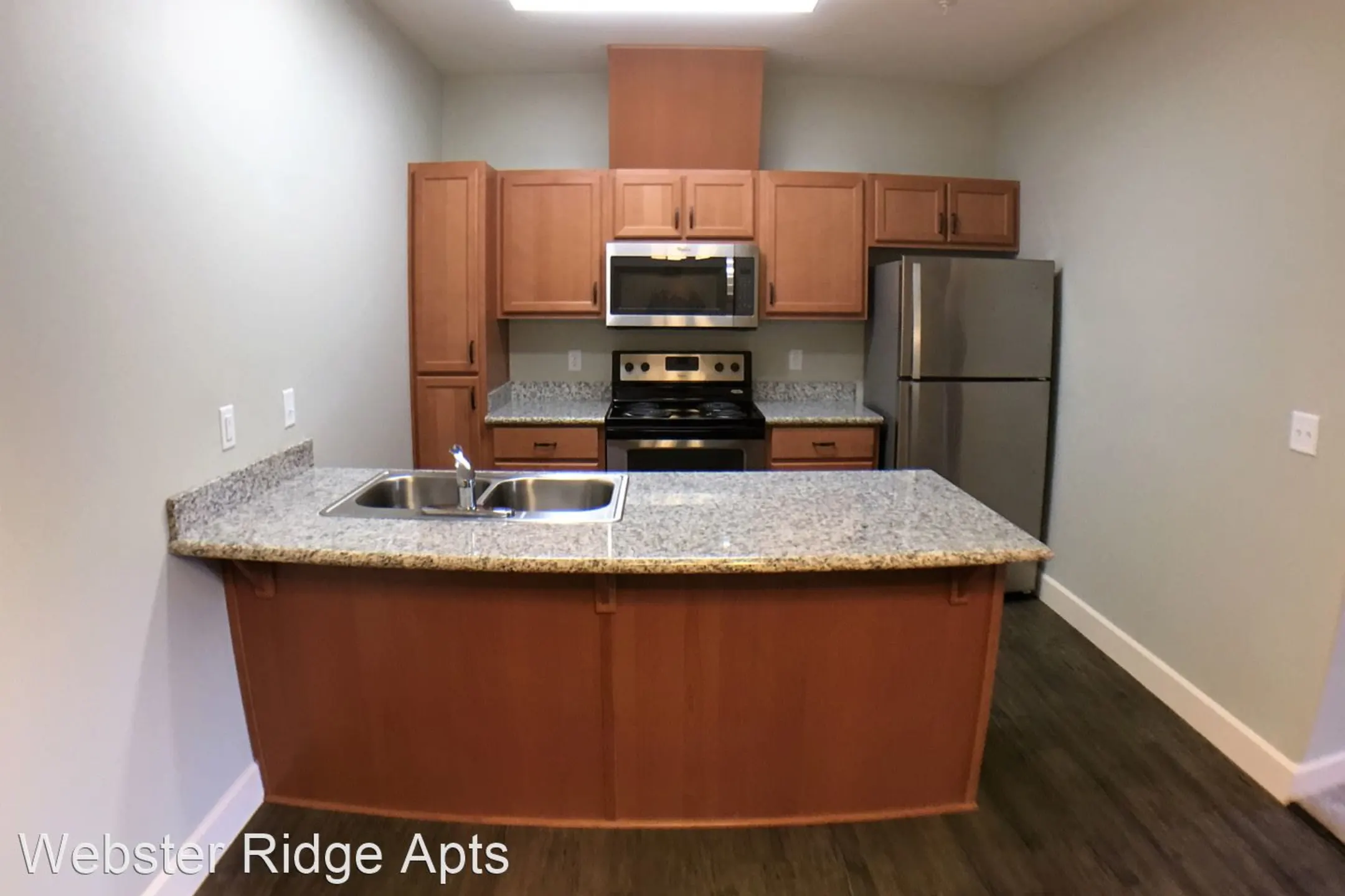 Kitchen - Webster Ridge Apartments - Gladstone, OR