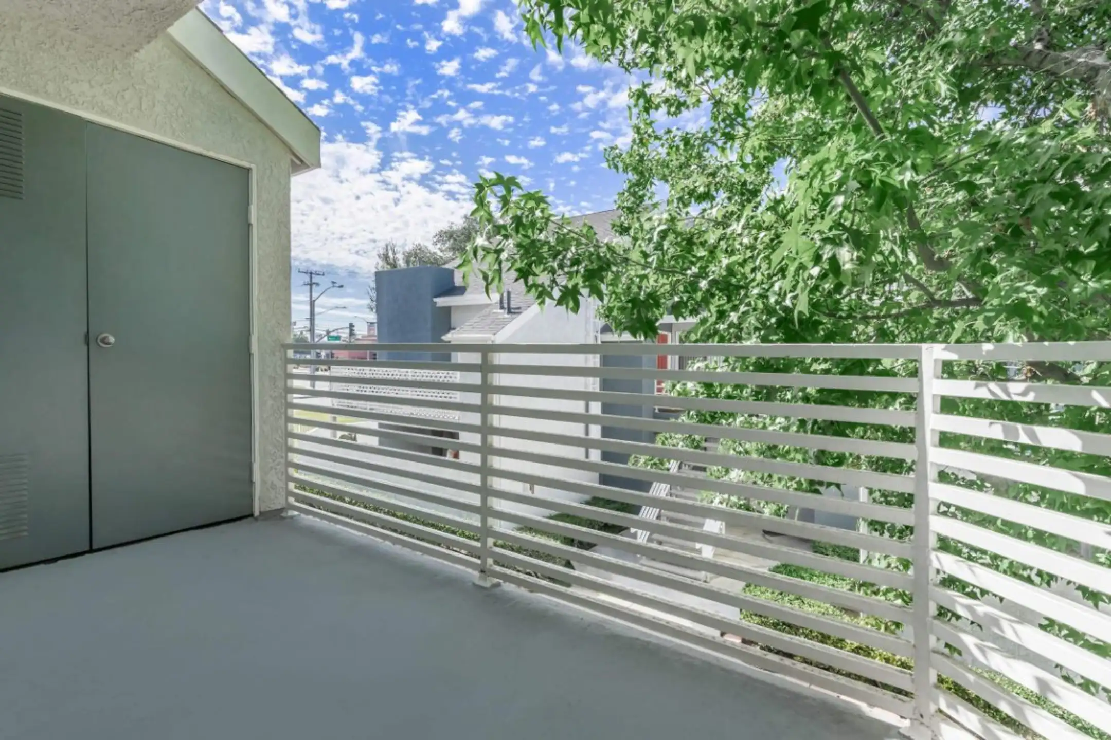 Madison Park Apartments - Riverside, CA