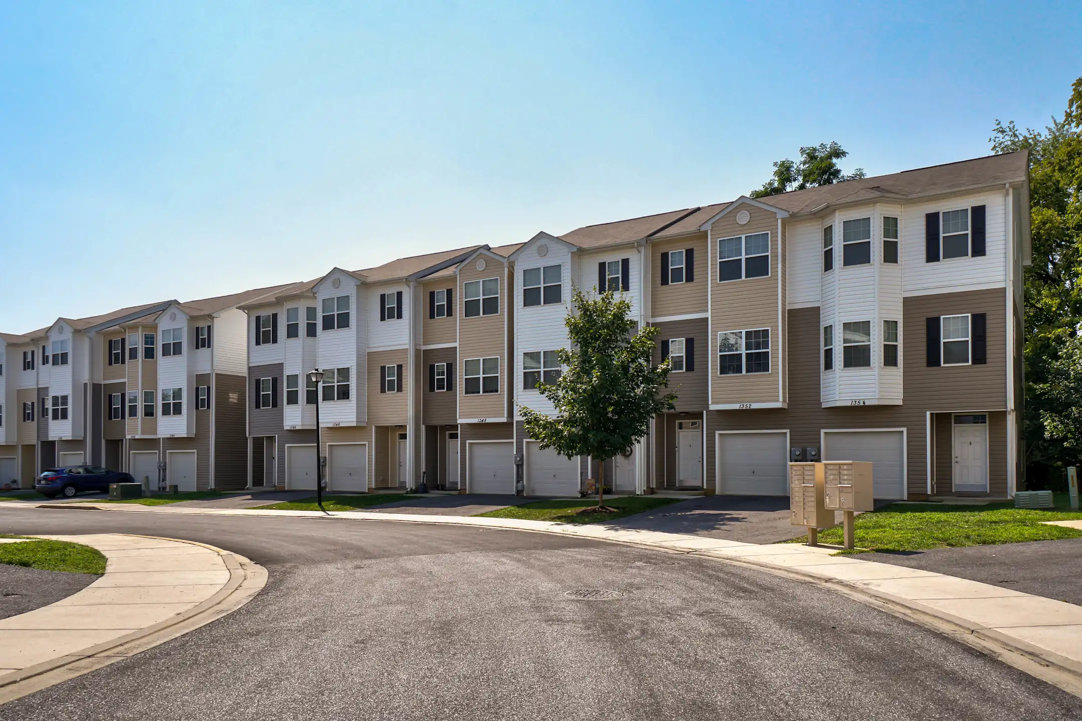 Overlook at Avalon 1369 Hampshire Dr Frederick, MD Apartments for