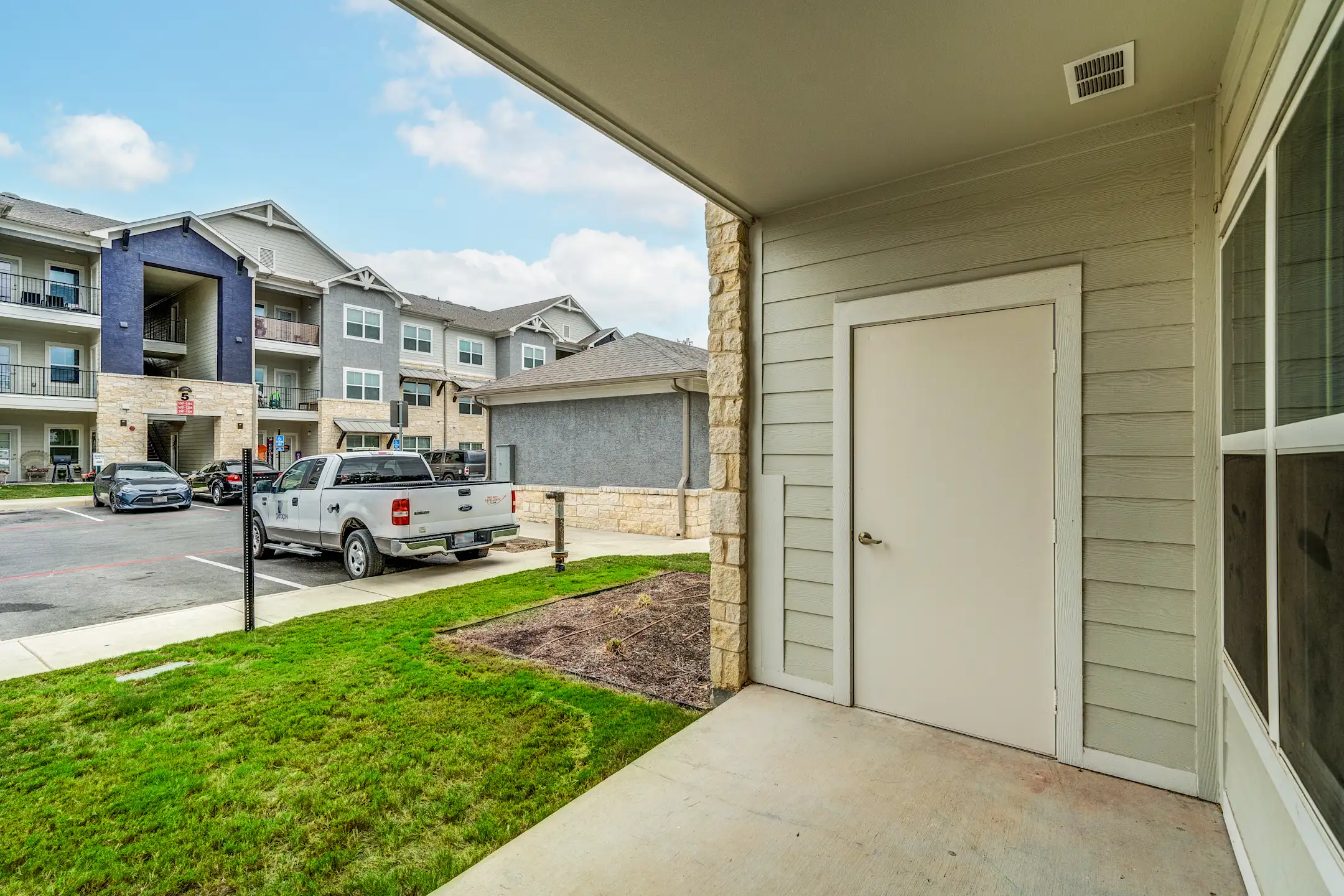 Trails at Leon Creek Apartment Homes Apartments San Antonio, TX 78238