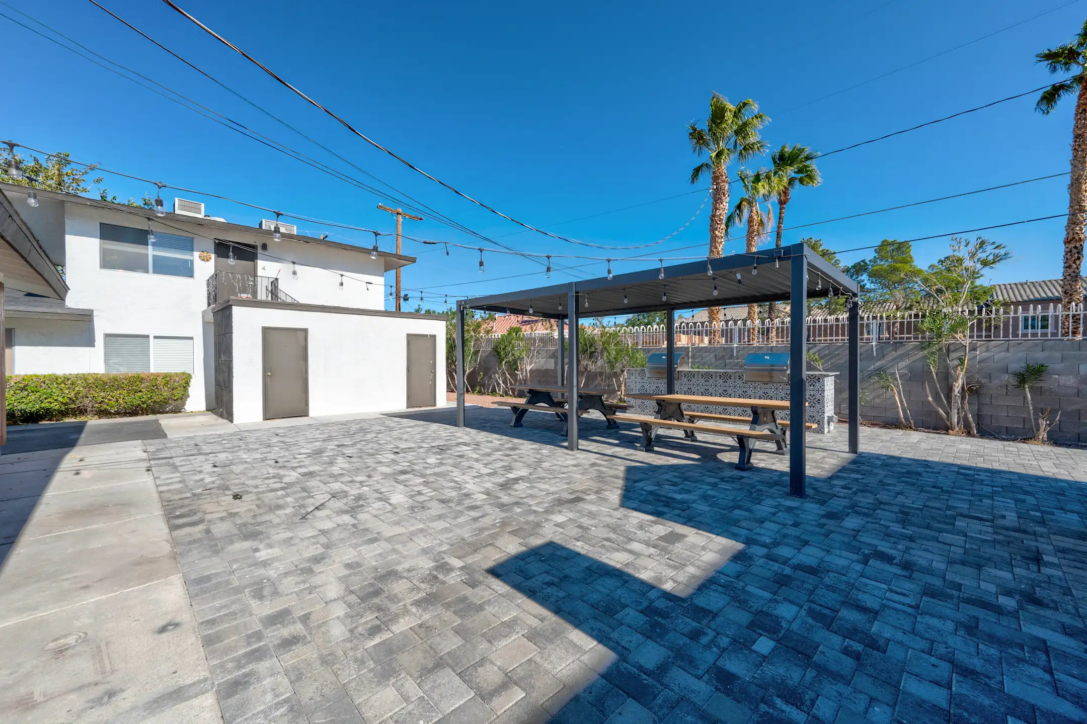 La Posada Apartments 2200 Carter Cir Las Vegas, NV Apartments for