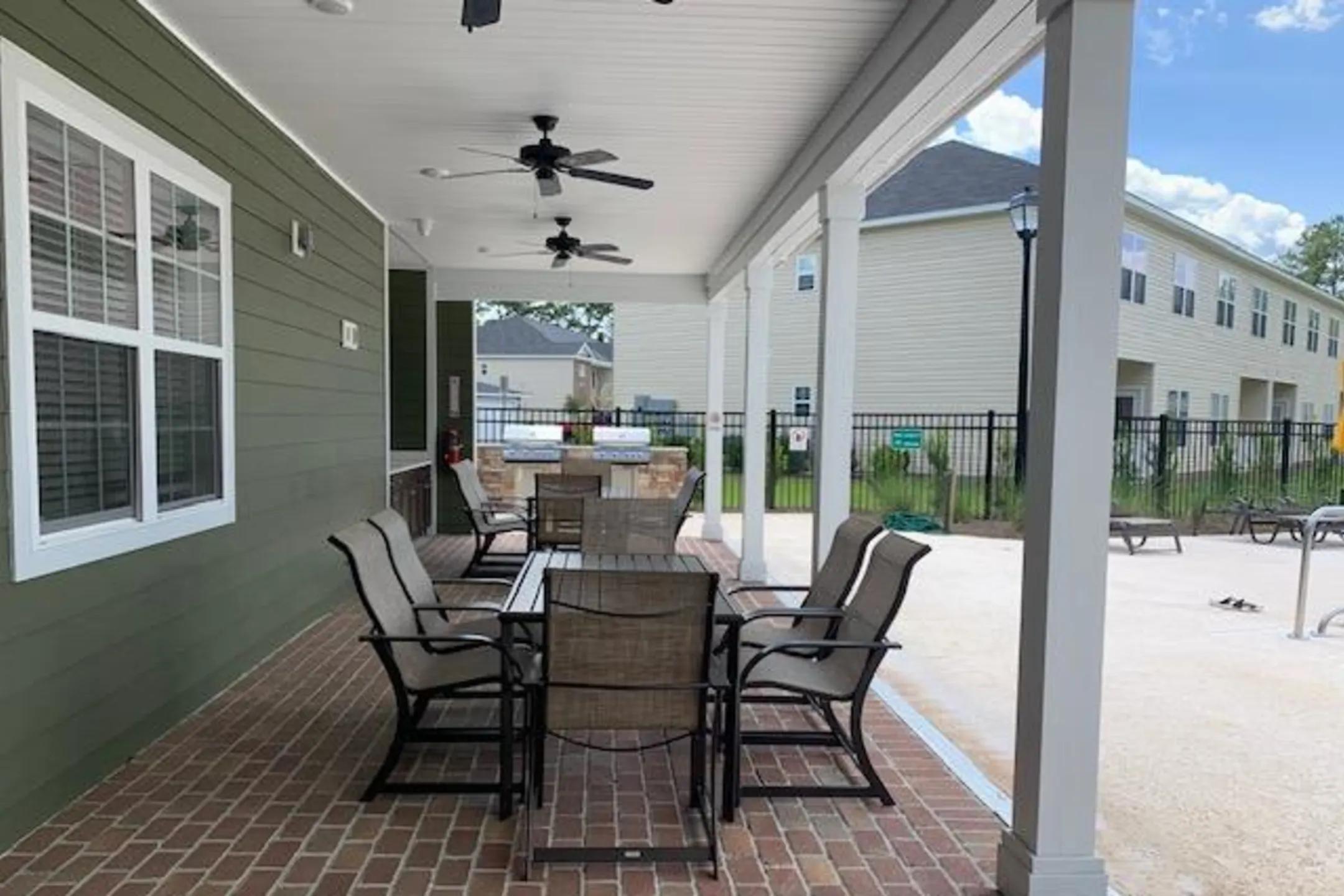 The Meadows of Bloomingdale 702 E. Highway 80 Bloomingdale, GA