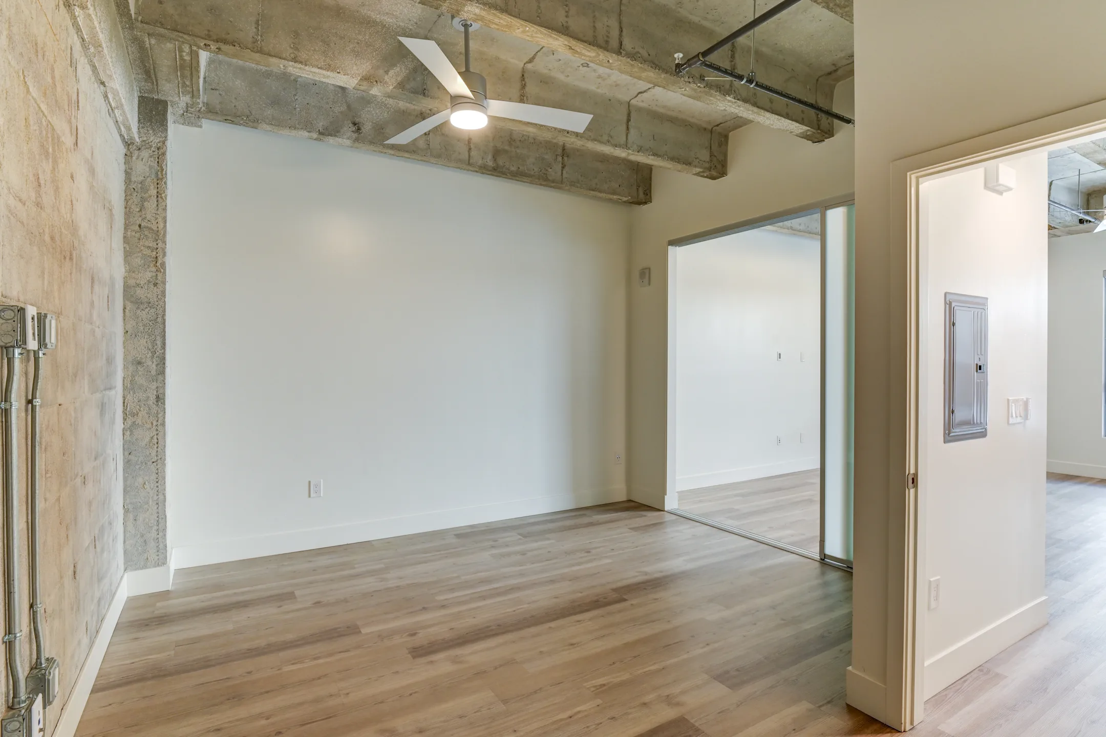 TRU Bankers Hill 2001 4th Avenue San Diego, CA Apartments for Rent