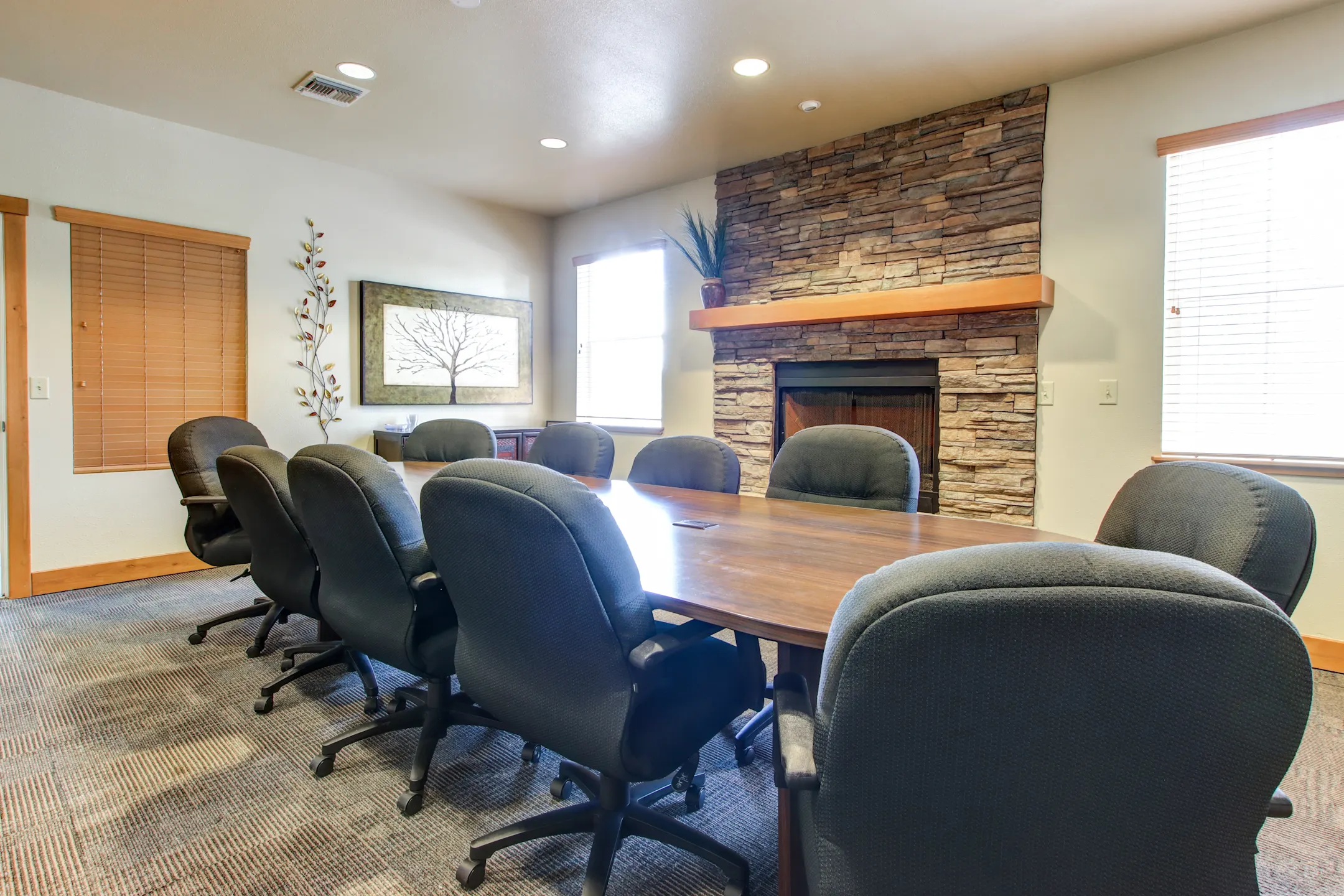 Living Room - Highland Village - Flagstaff, AZ