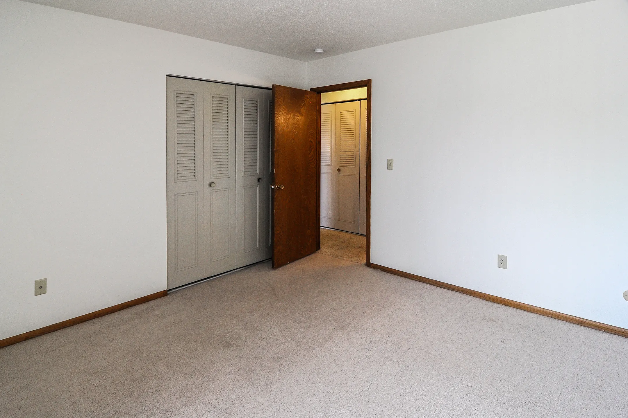 Golfview Crossings Apartments 1515 W 5th St Winona, MN Apartments