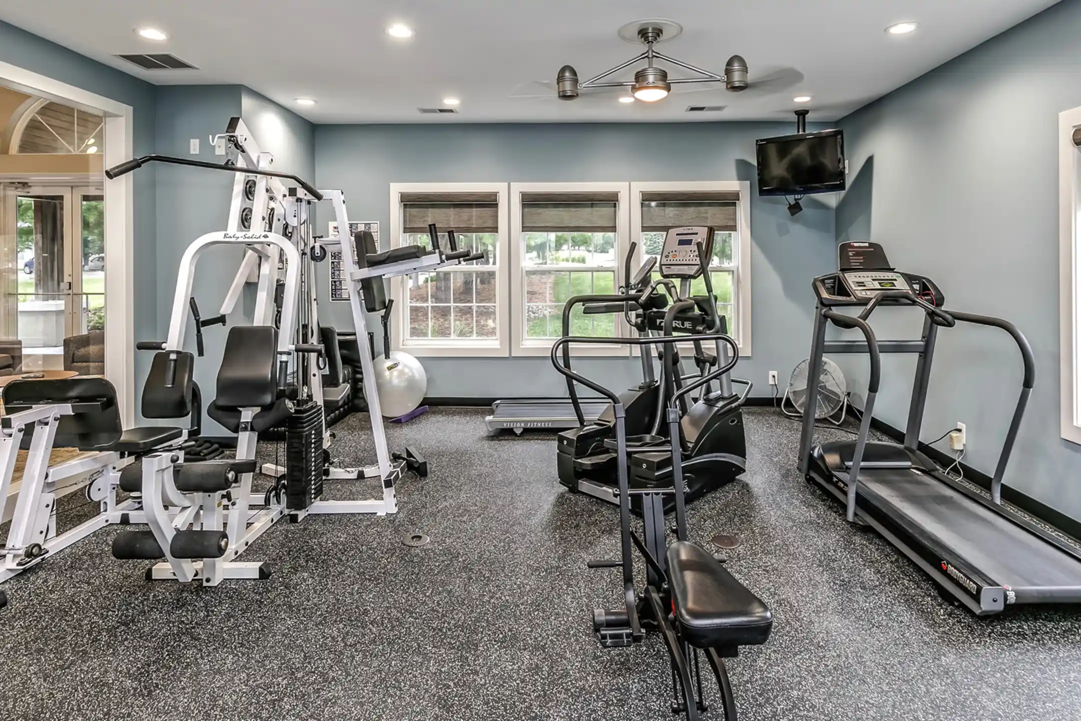 The Larimore Apartments Omaha, NE 68164