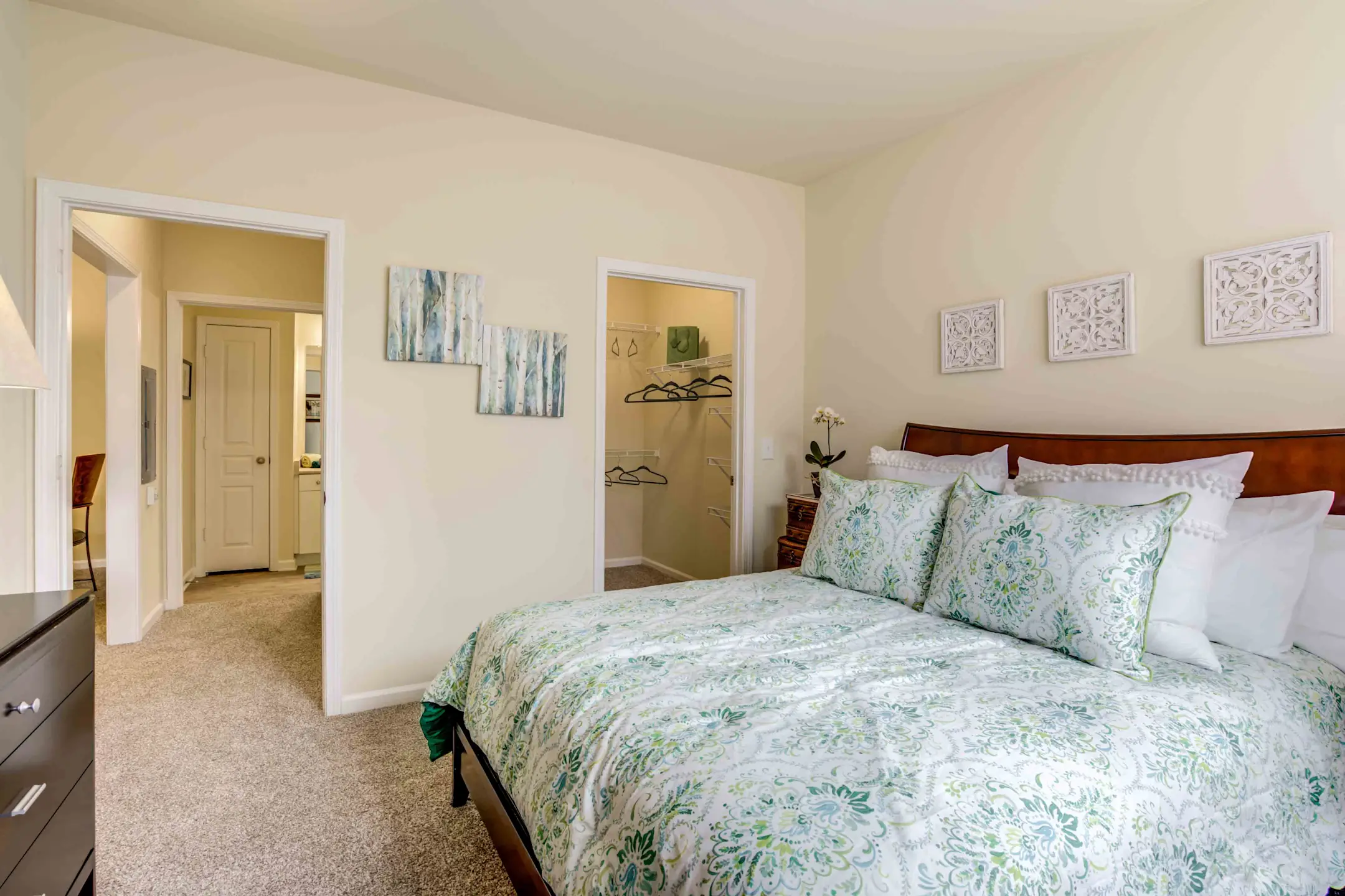 Pillars at Great Bridge Apartments Chesapeake, VA 23320