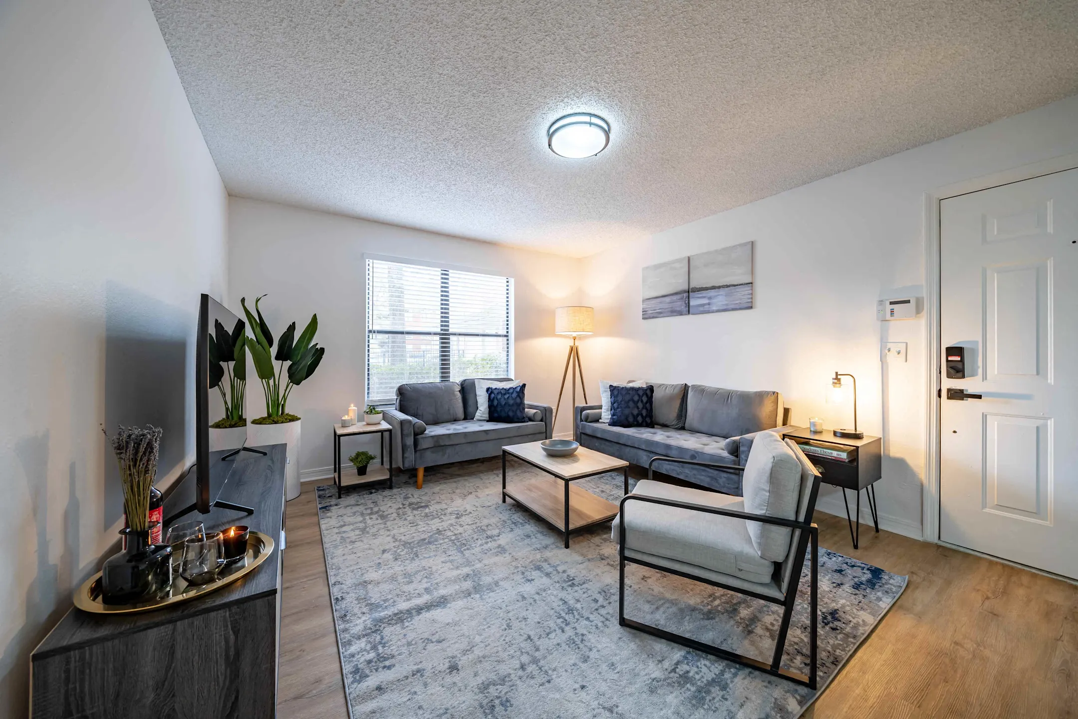 Northlake Apartments 2445 Dunn Ave Jacksonville, FL Apartments for