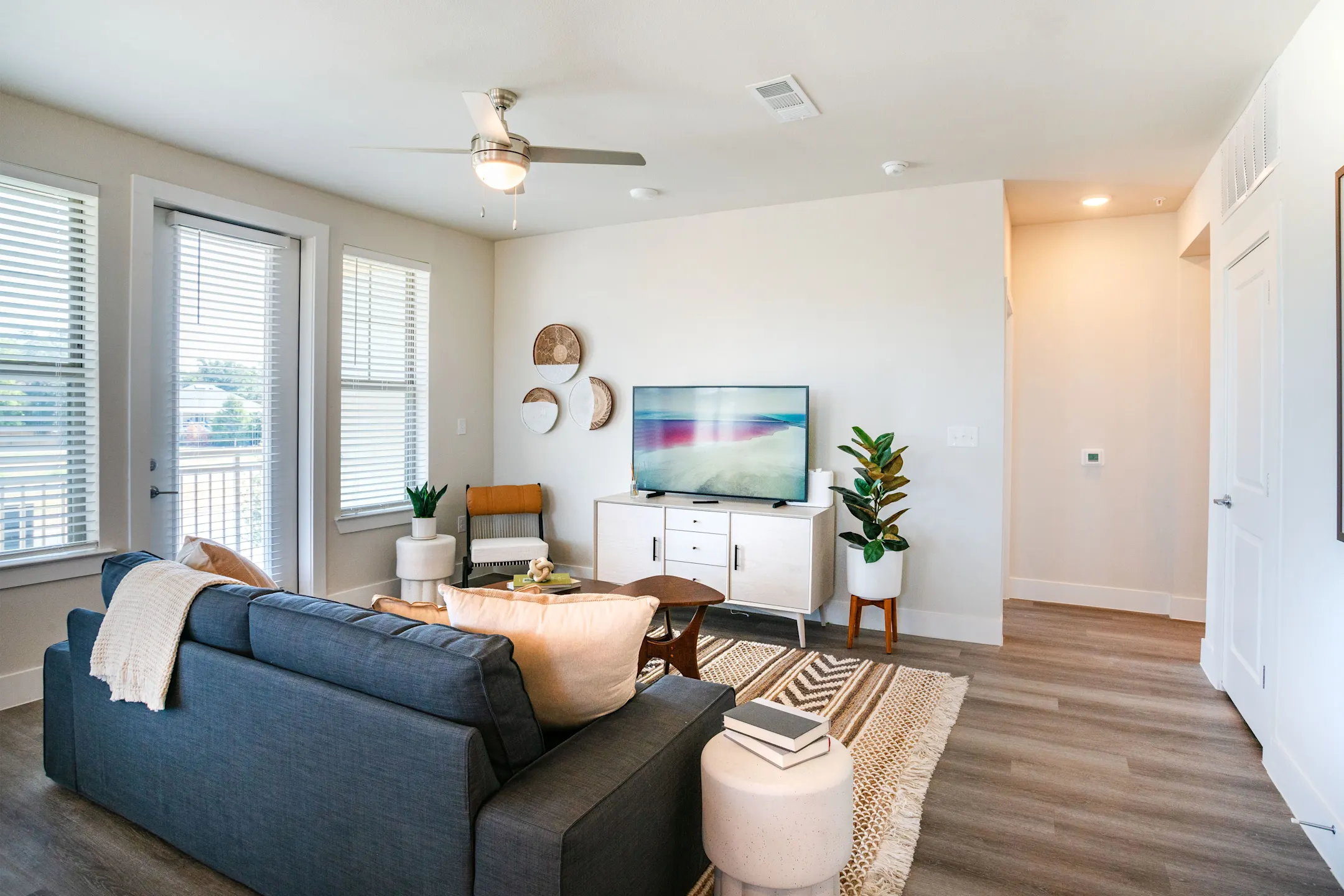Living Room - Jovie Pflugerville - Pflugerville, TX