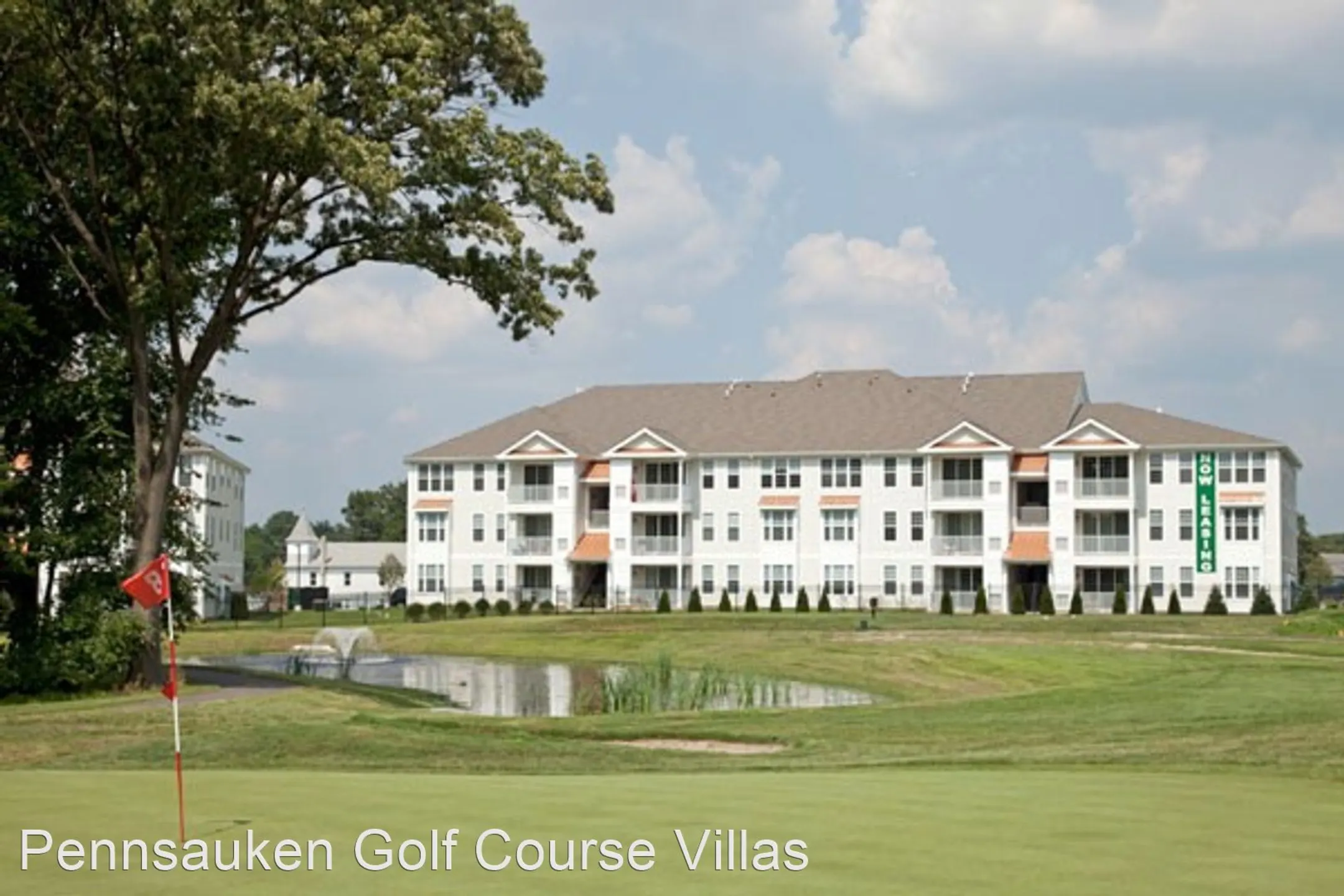 Building - Pennsauken Golf Course Villas - Pennsauken, NJ