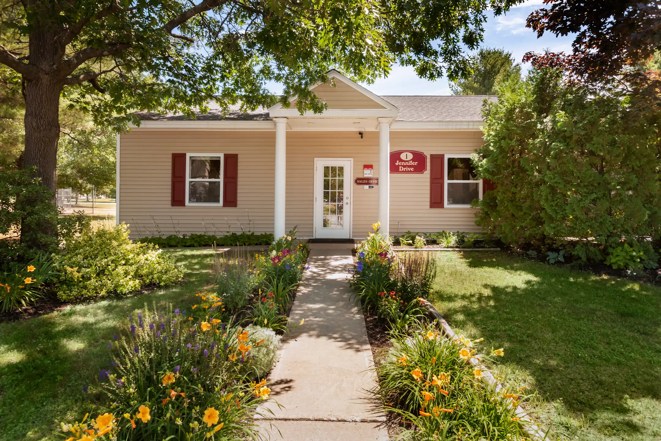 English Village Apartments 1 Jennifer Dr Gansevoort, NY Apartments for Rent Rent.