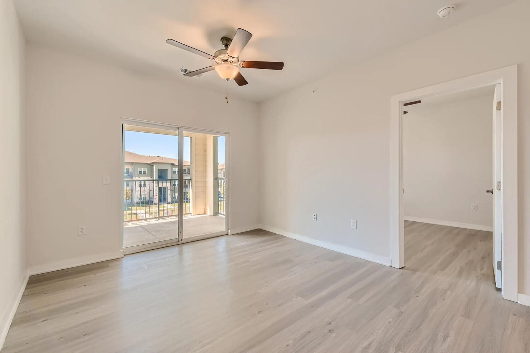 Mission Trail at El Camino Real Apartments San Marcos, TX 78666