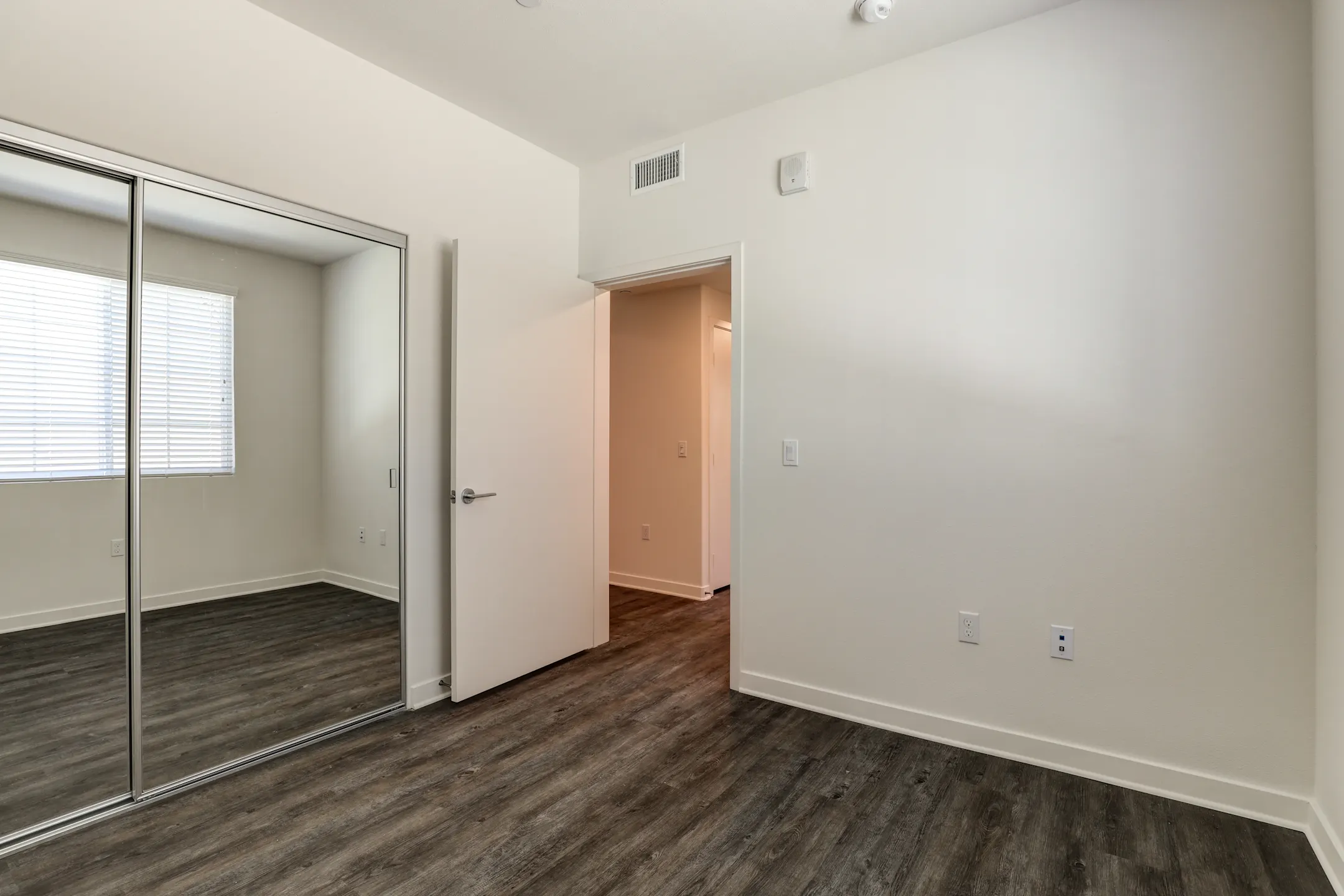 Rendezvous Apartments 30075 Rancho California Road Temecula, CA