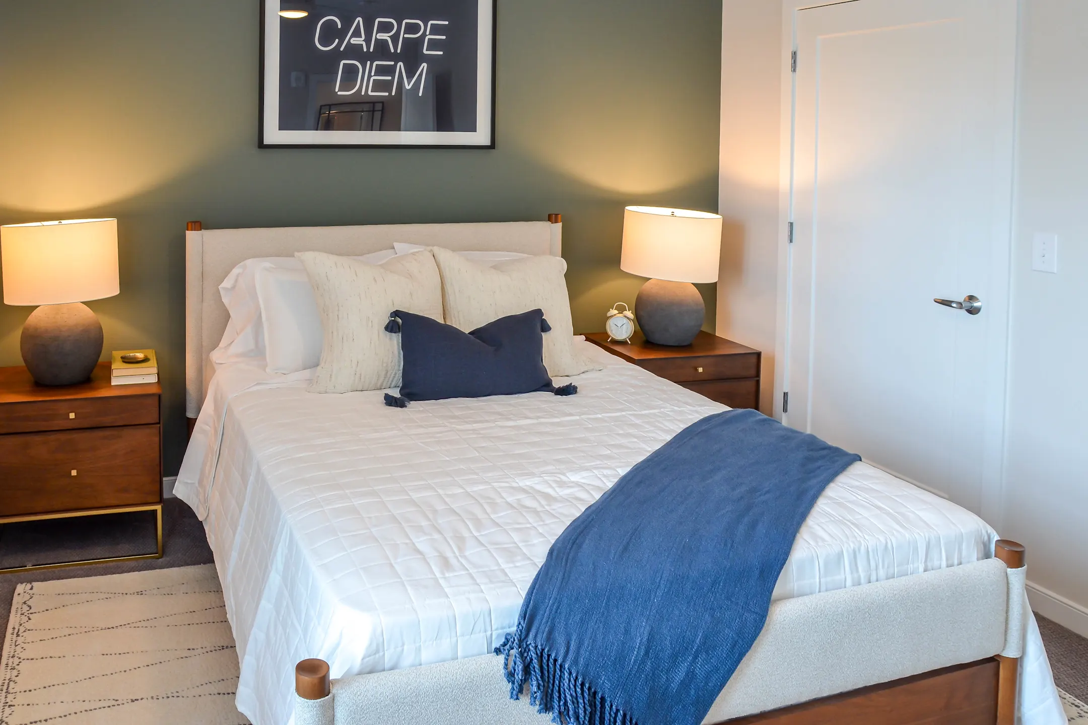 Rock Pointe 1 Rock Pointe Place Rockaway, NJ Apartments for Rent