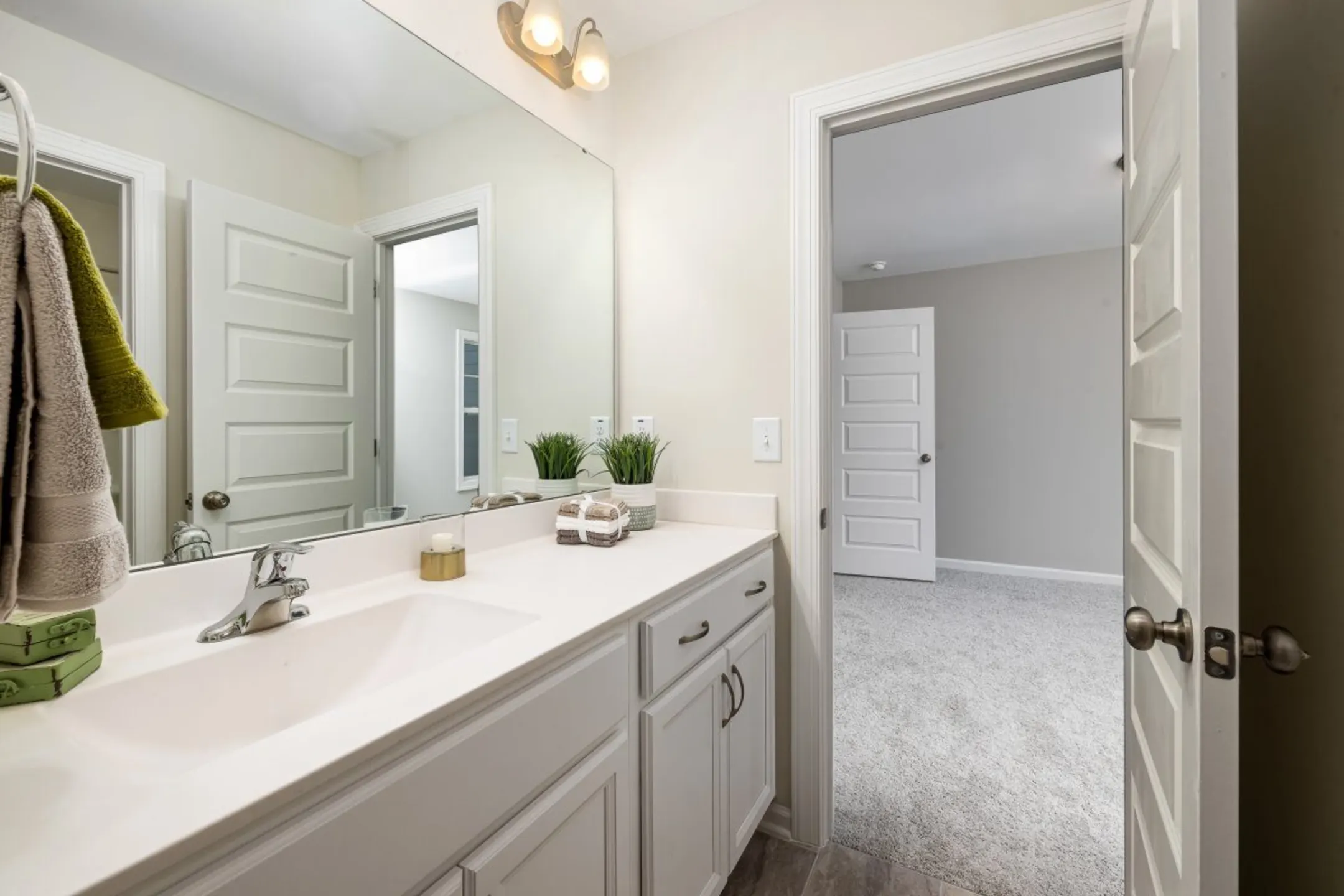 Abberly Alston Apartments Cary, NC 27519