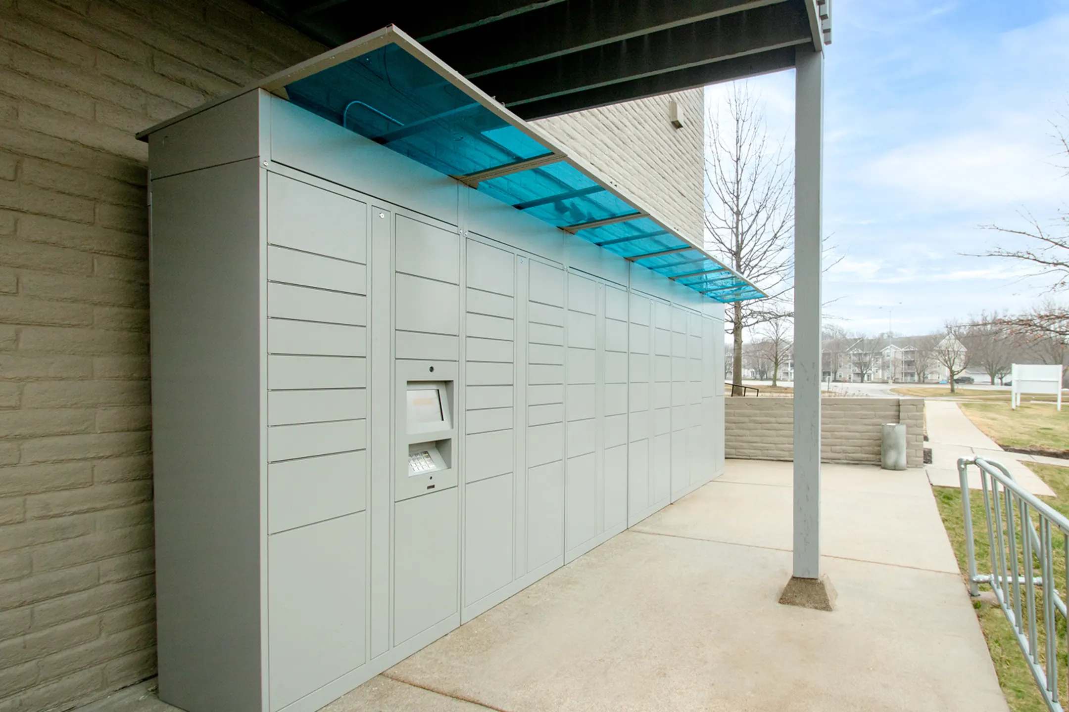 Royalwood Apartments Omaha, NE 68144