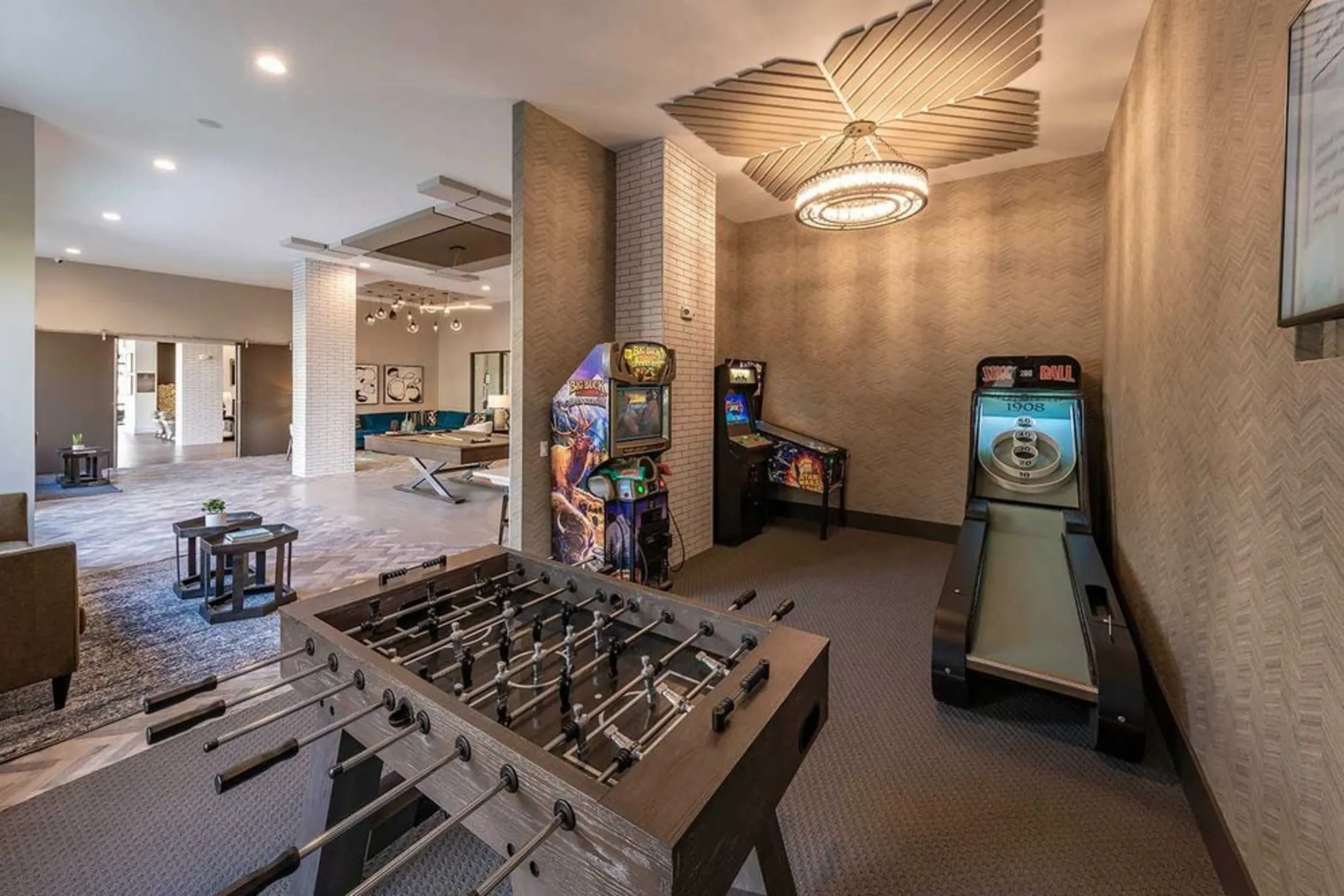 Avalon Arundel Crossing 820 Concorde Circle Linthicum Heights, MD