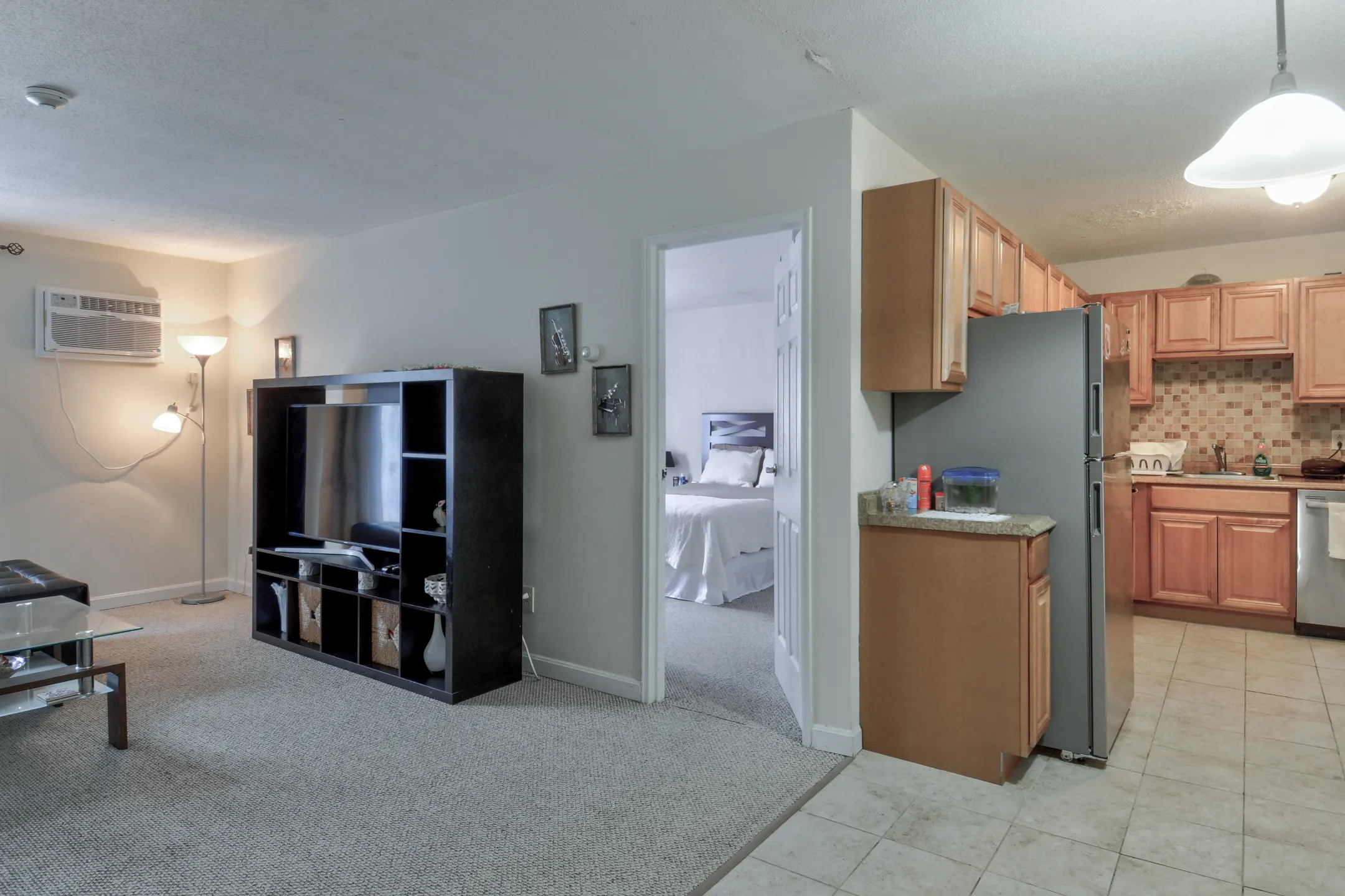 Carlyle House Apartments Apartments Revere, MA 02151