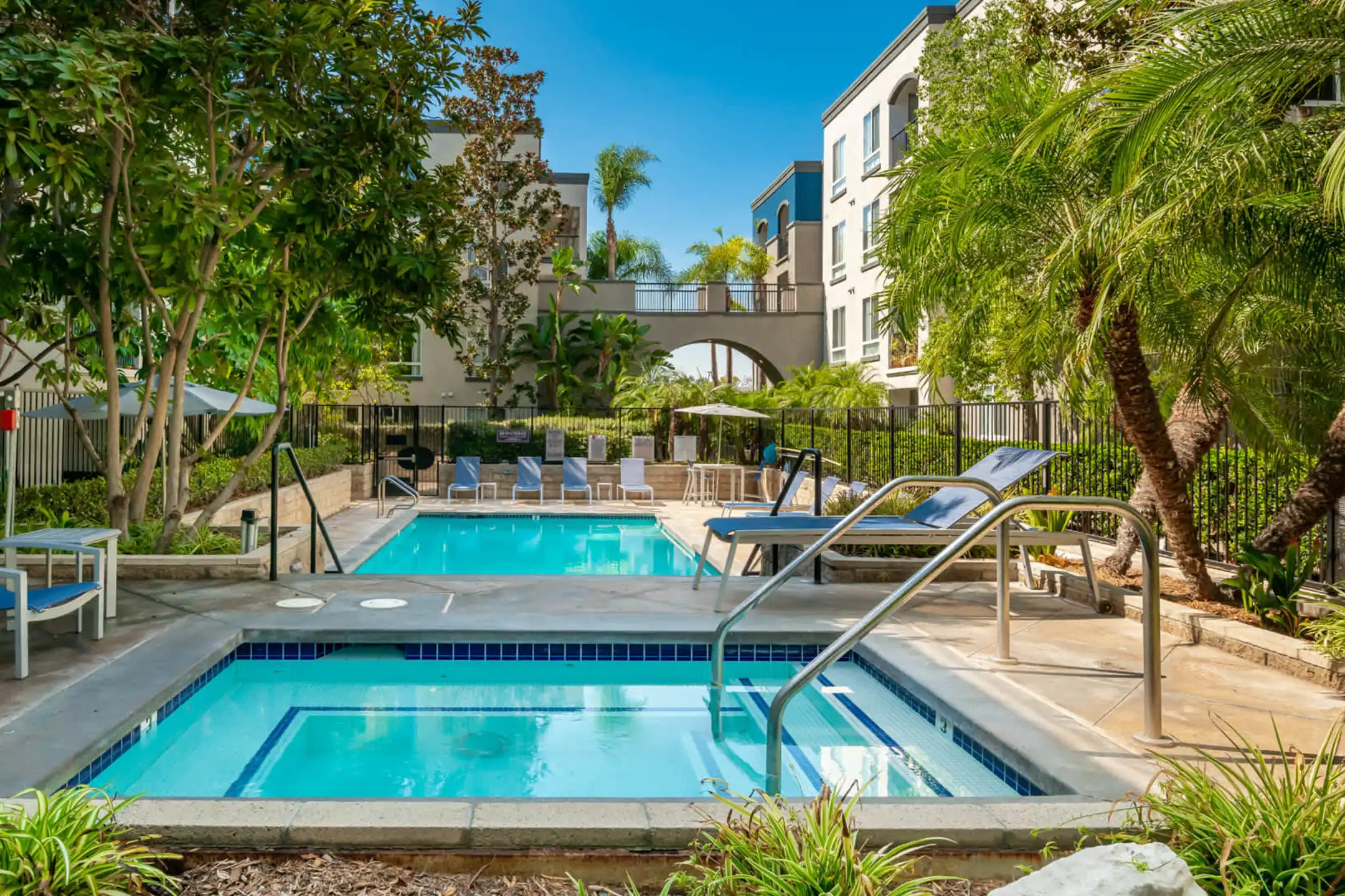 Pool - City Pointe - Fullerton, CA