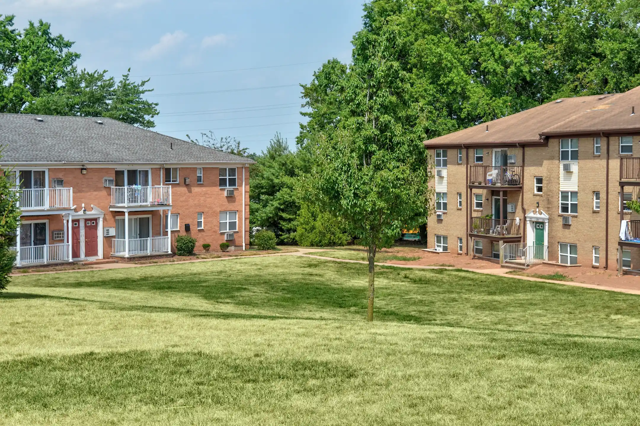 Woodbridge Village Apartments Avenel, NJ 07001
