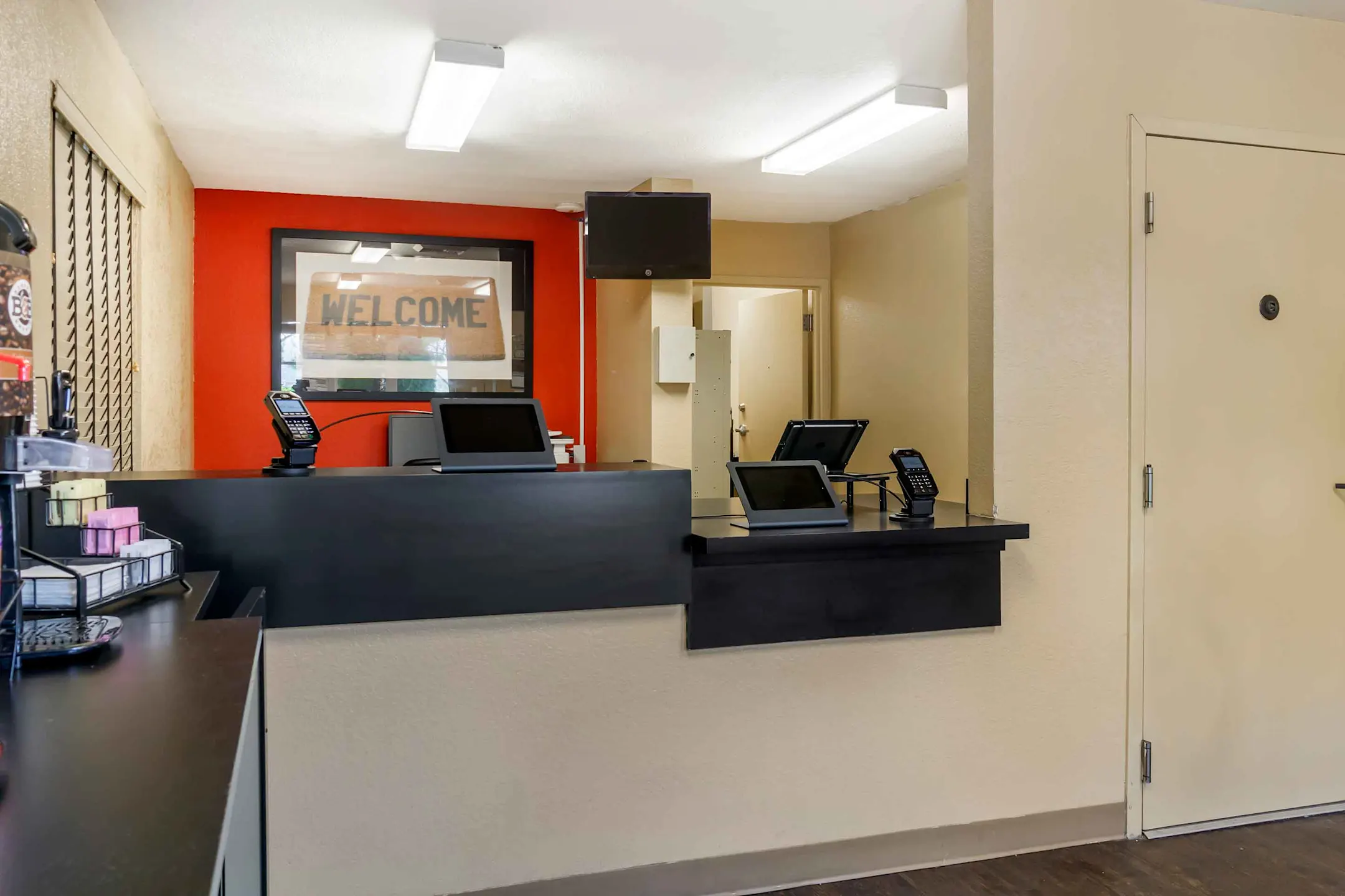 Furnished Studio Seattle Tukwila Apartments Tukwila, WA 98188