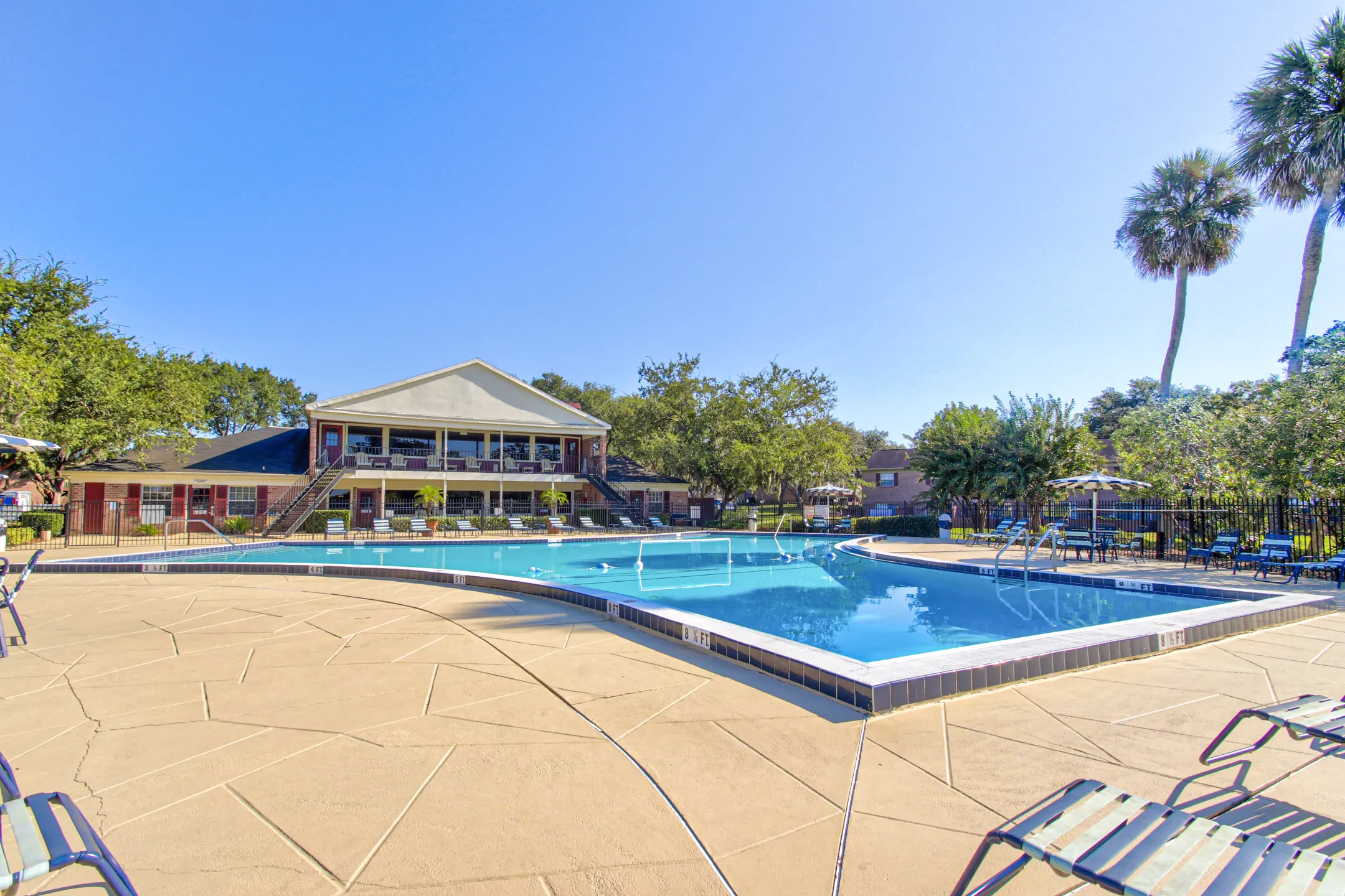 Carlton Arms Of Magnolia Valley Apartments - New Port Richey, FL 34653