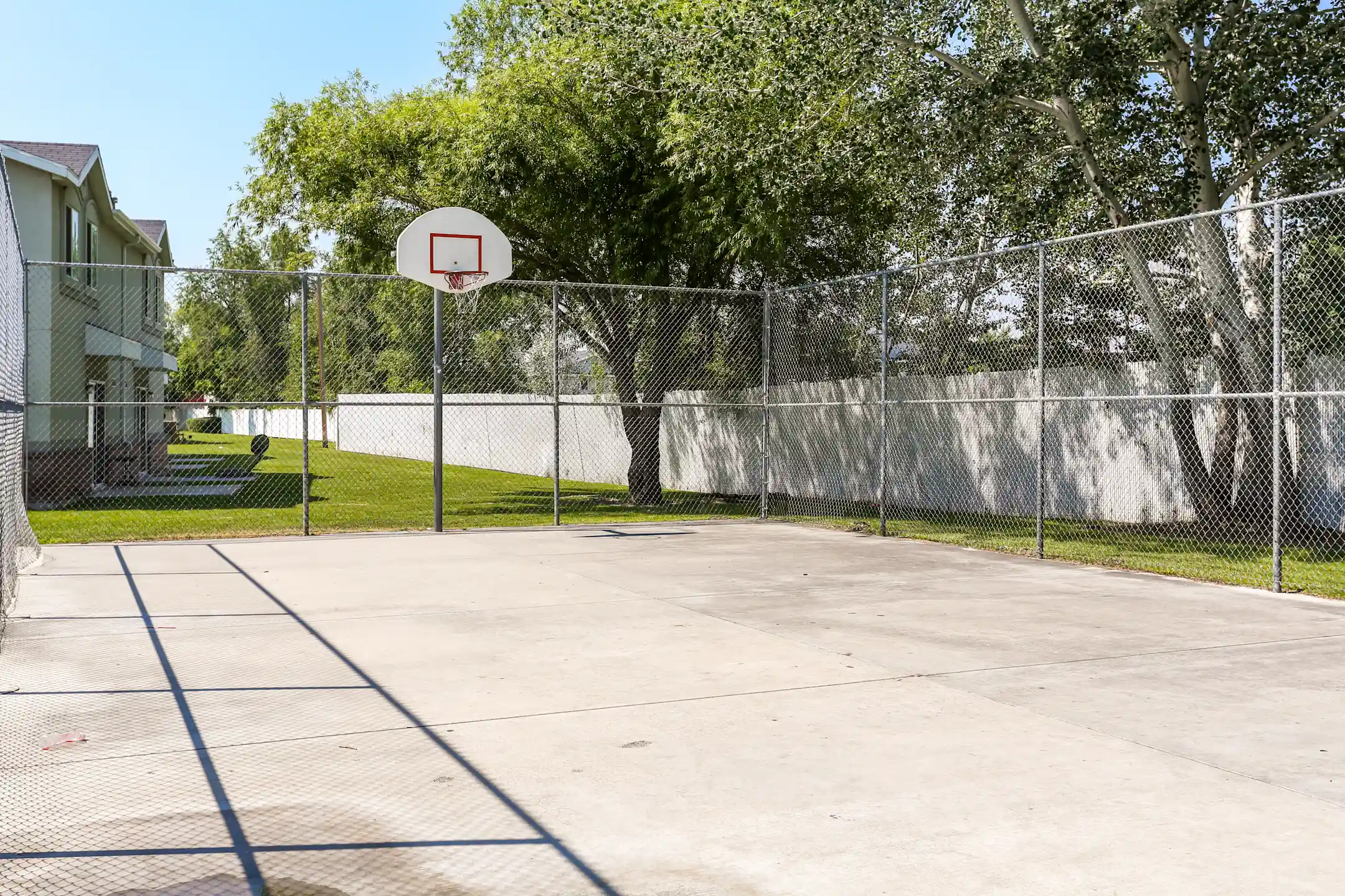 Basketball Court - Compass Court Townhomes - Salt Lake City, UT