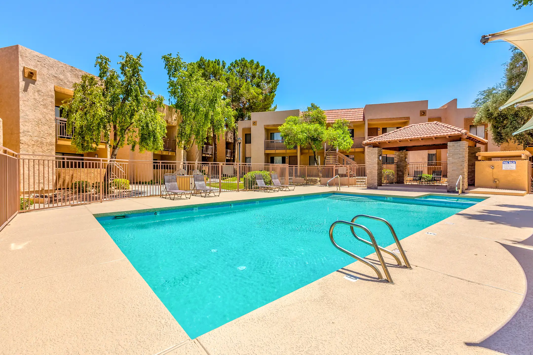 Boulder Creek 915 N 52nd St Phoenix, AZ Apartments for Rent Rent.