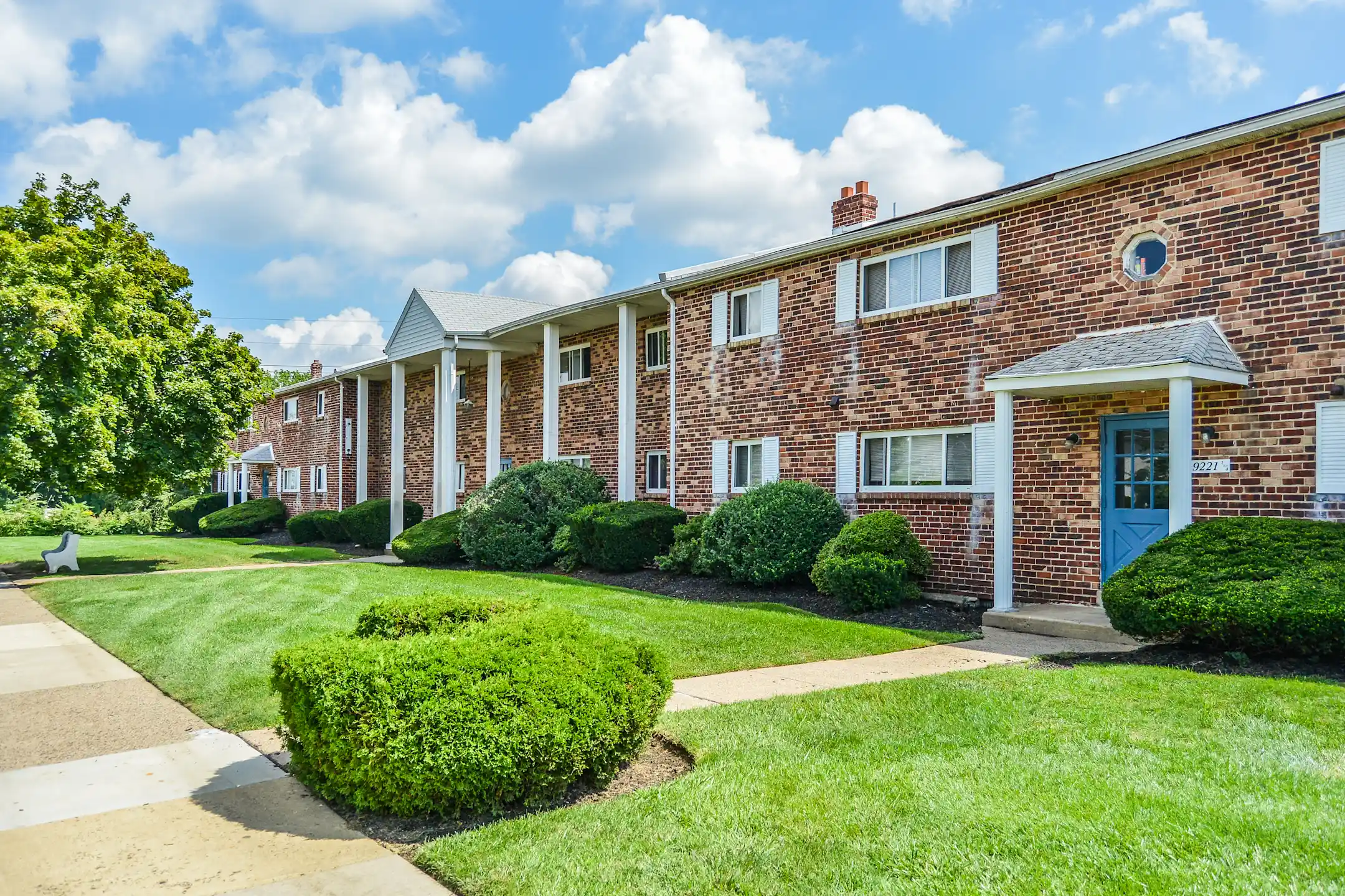 Blue Grass Estates Apartments Philadelphia, PA 19114