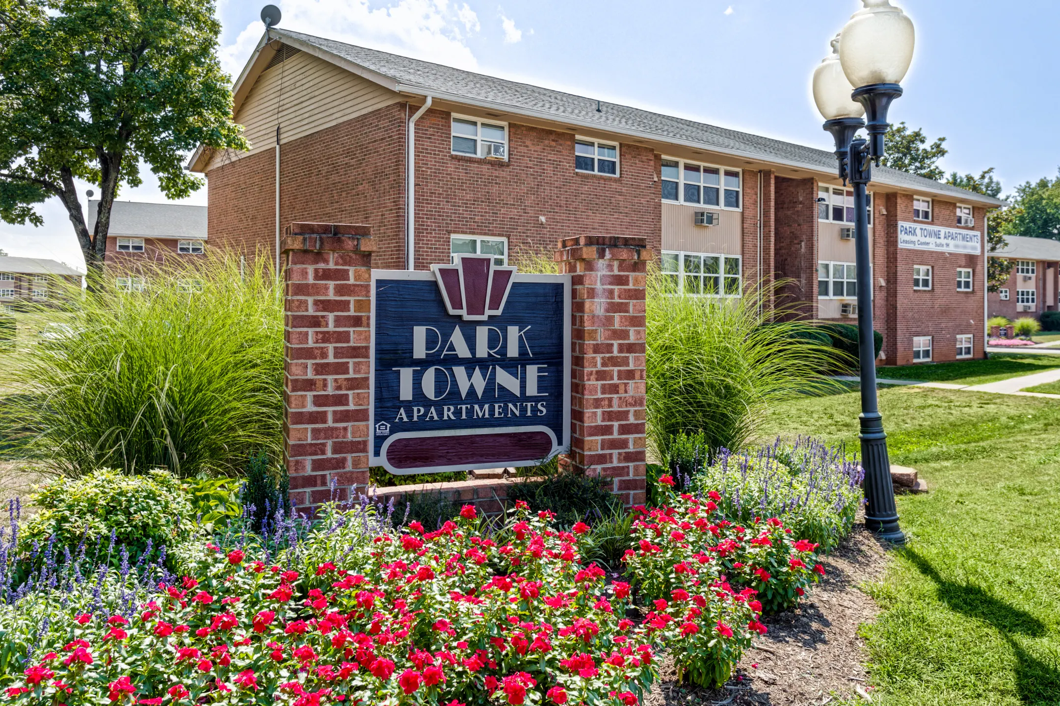 Community Signage - Park Towne Apartments - Roanoke, VA