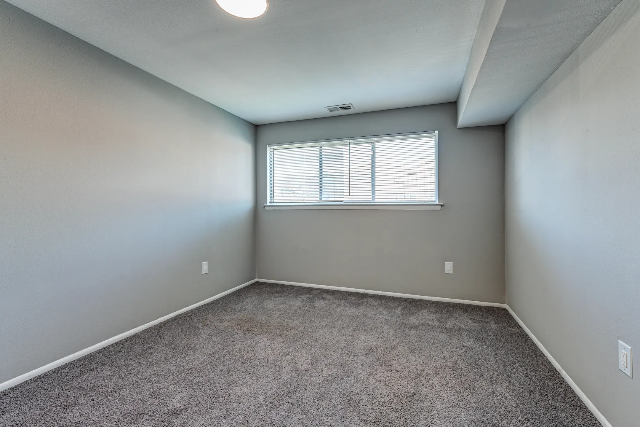 Tacony Crossing 155 E Godfrey Ave Philadelphia, PA Apartments for