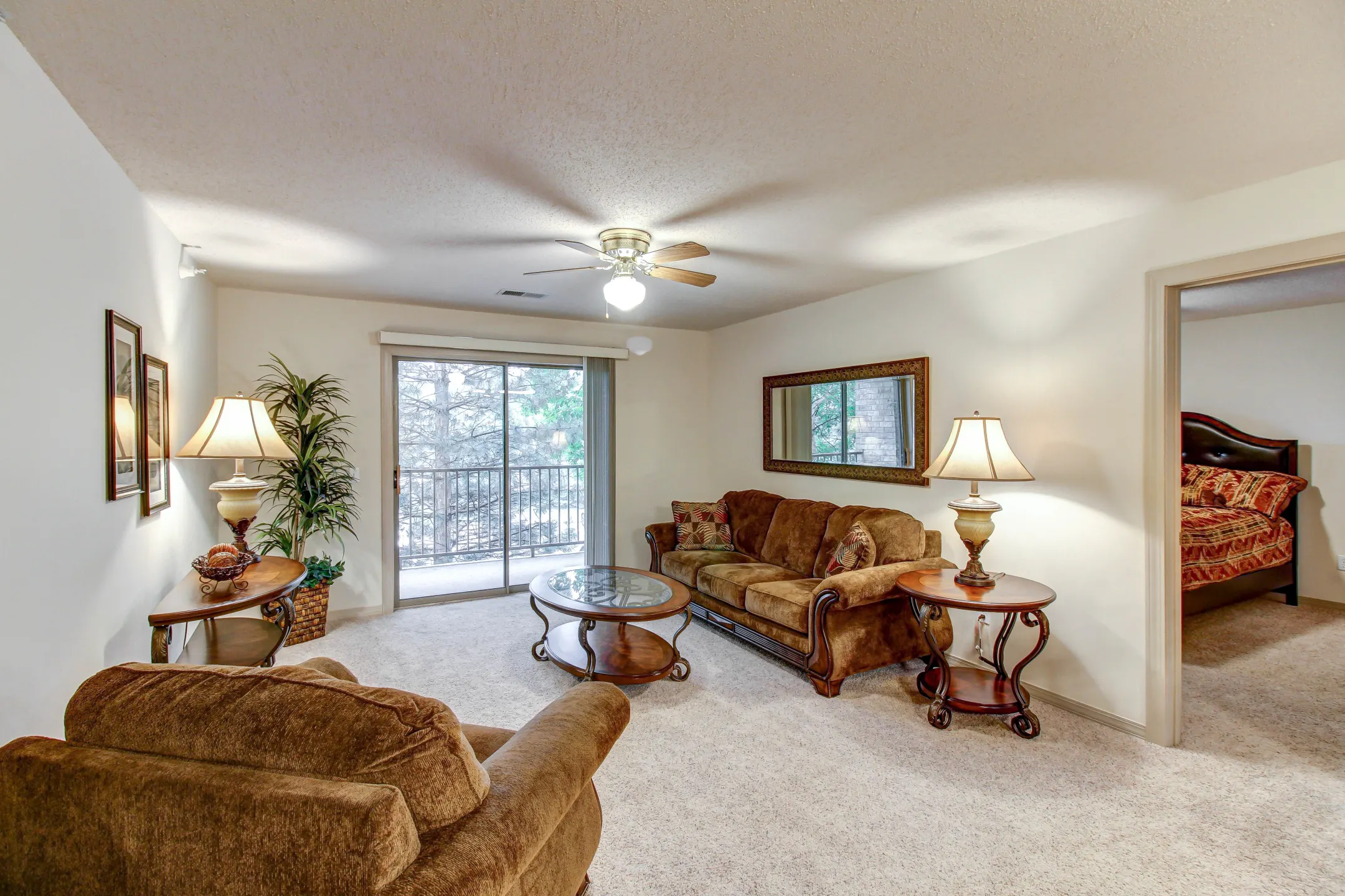 Living Room - The Lexington Estates - Sioux Falls, SD