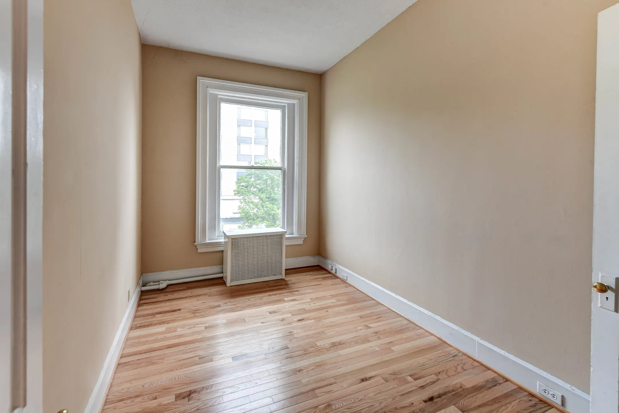 Living Room - Salutaris House - Cincinnati, OH