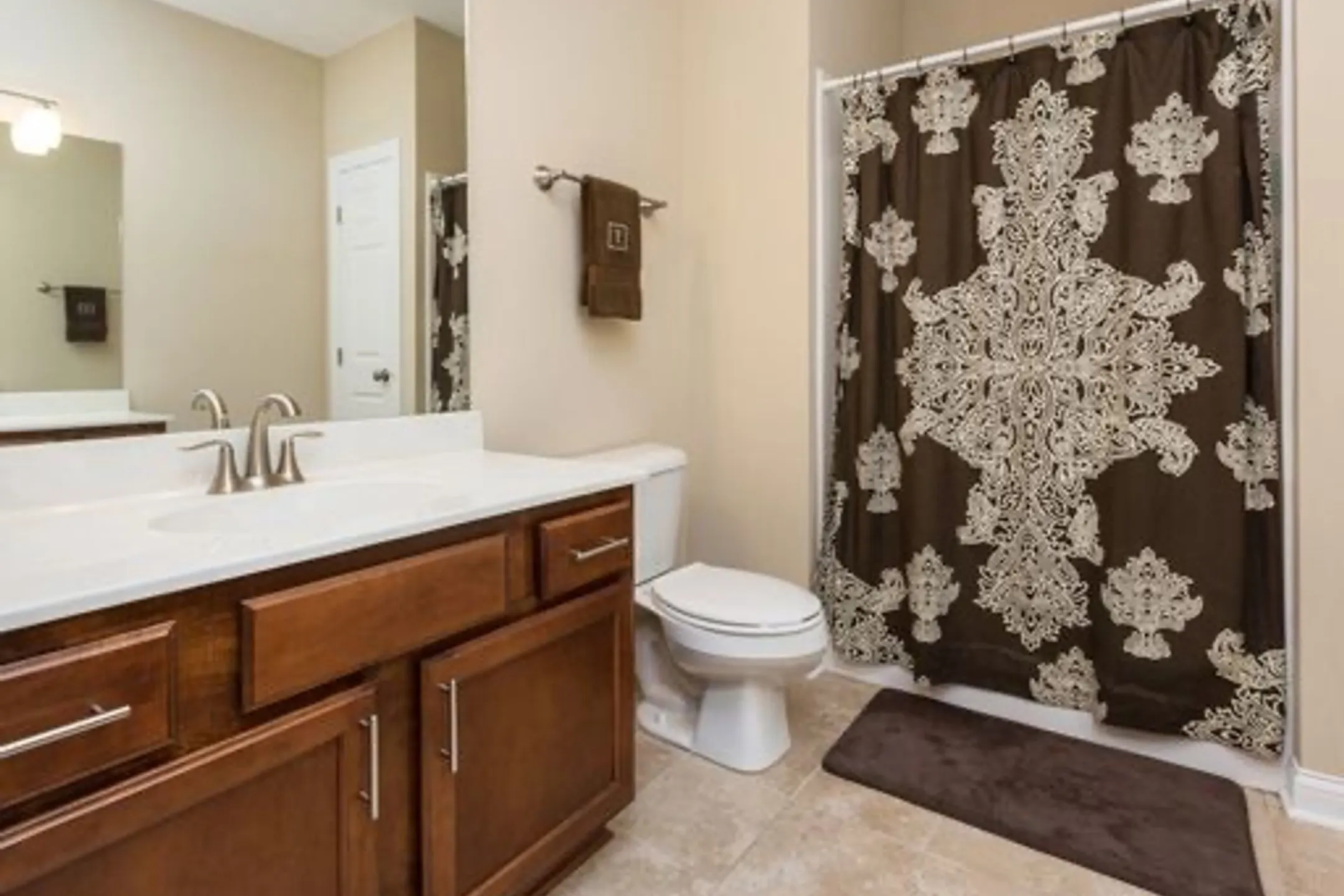 Brookside Condominiums Apartments West Des Moines, IA 50266