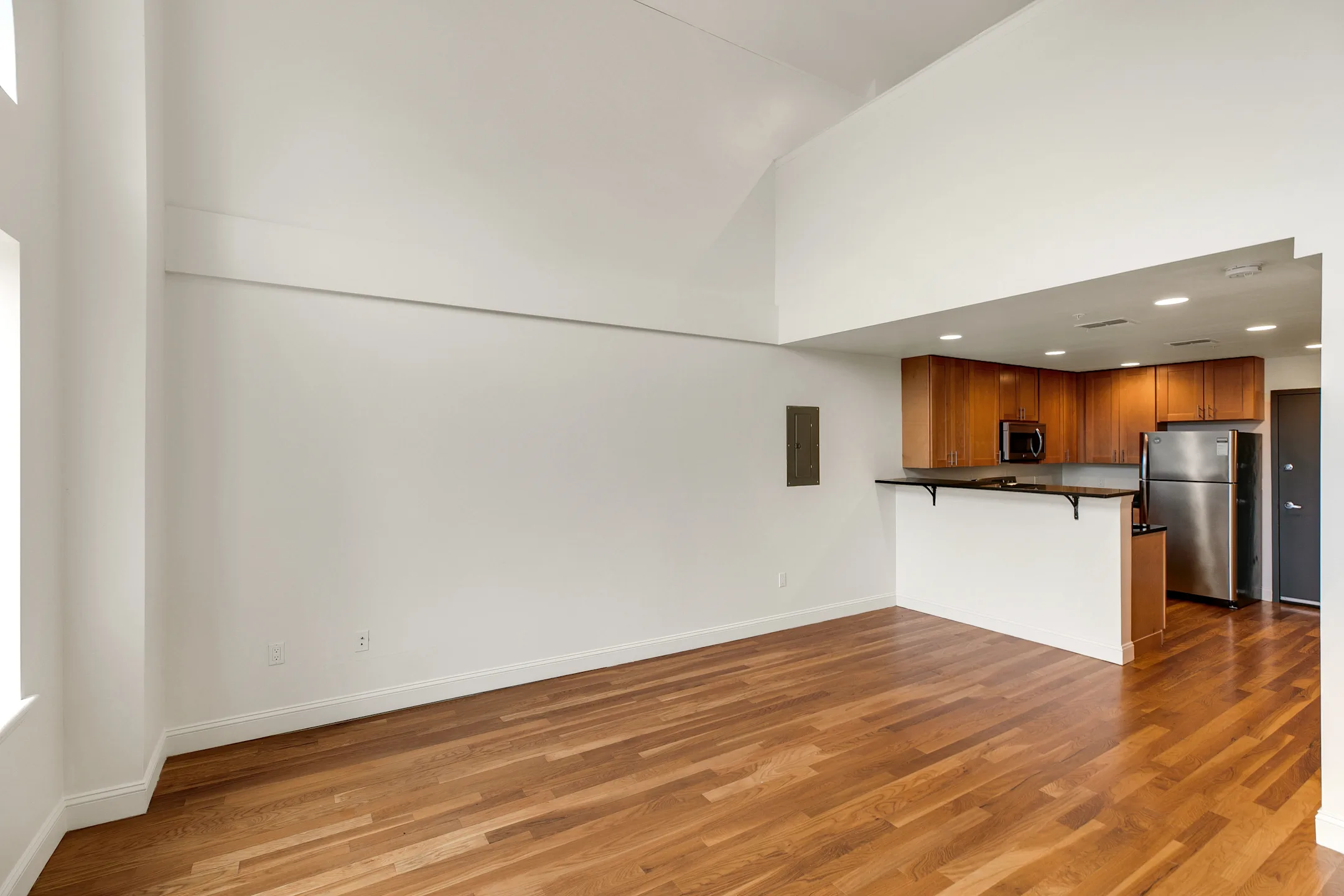 Living Room - 27 Western Ave - Albany, NY