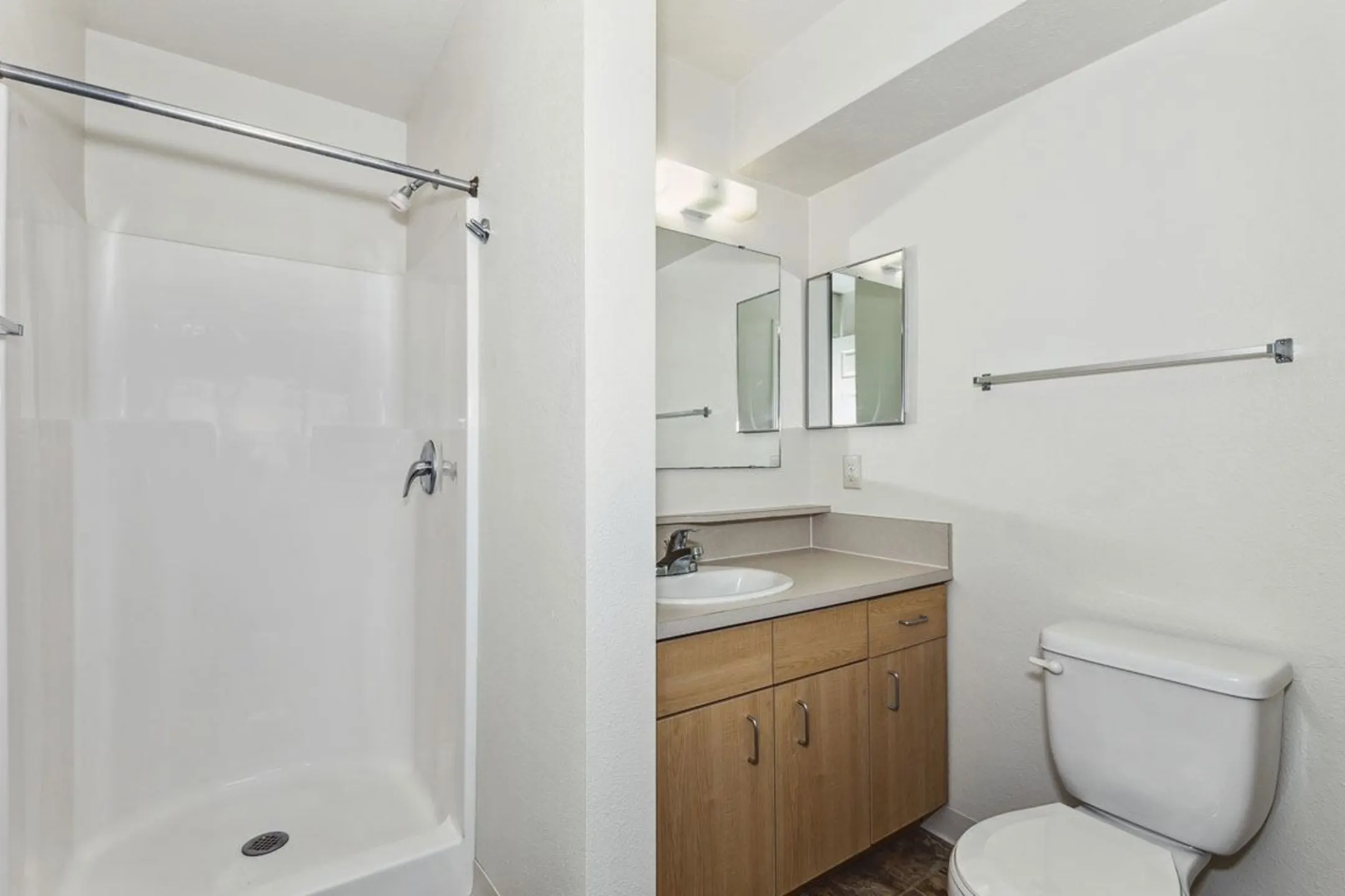 Bathroom - Limestone Creek Apartment Homes - Madison, AL