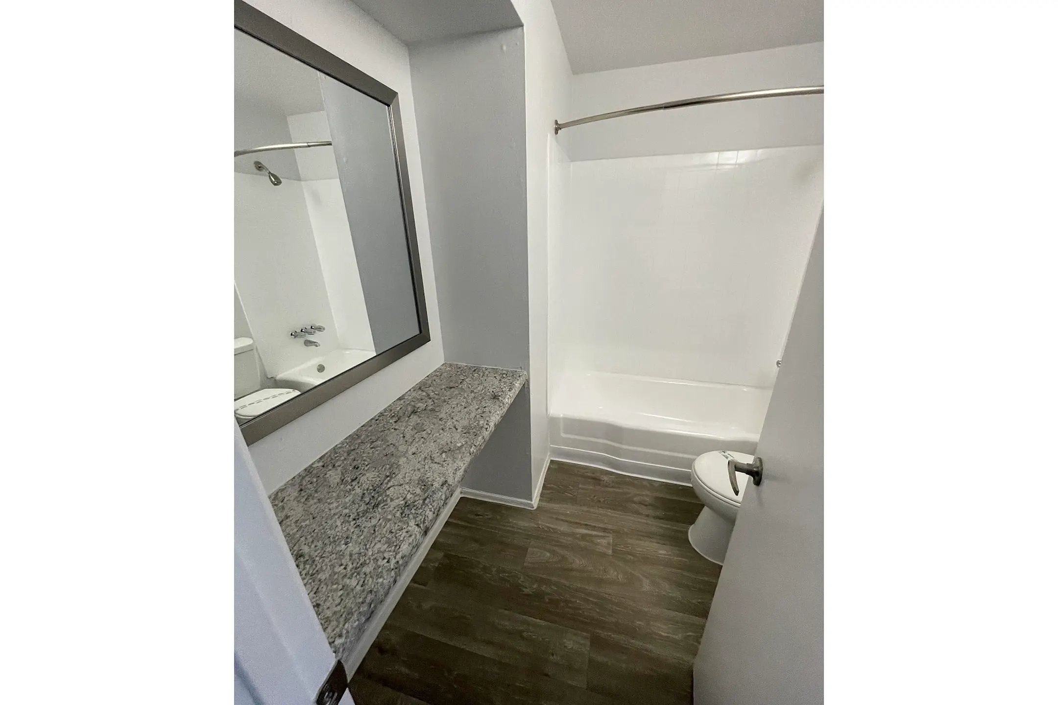 Icon on Stella Apartments Tucson, AZ 85730