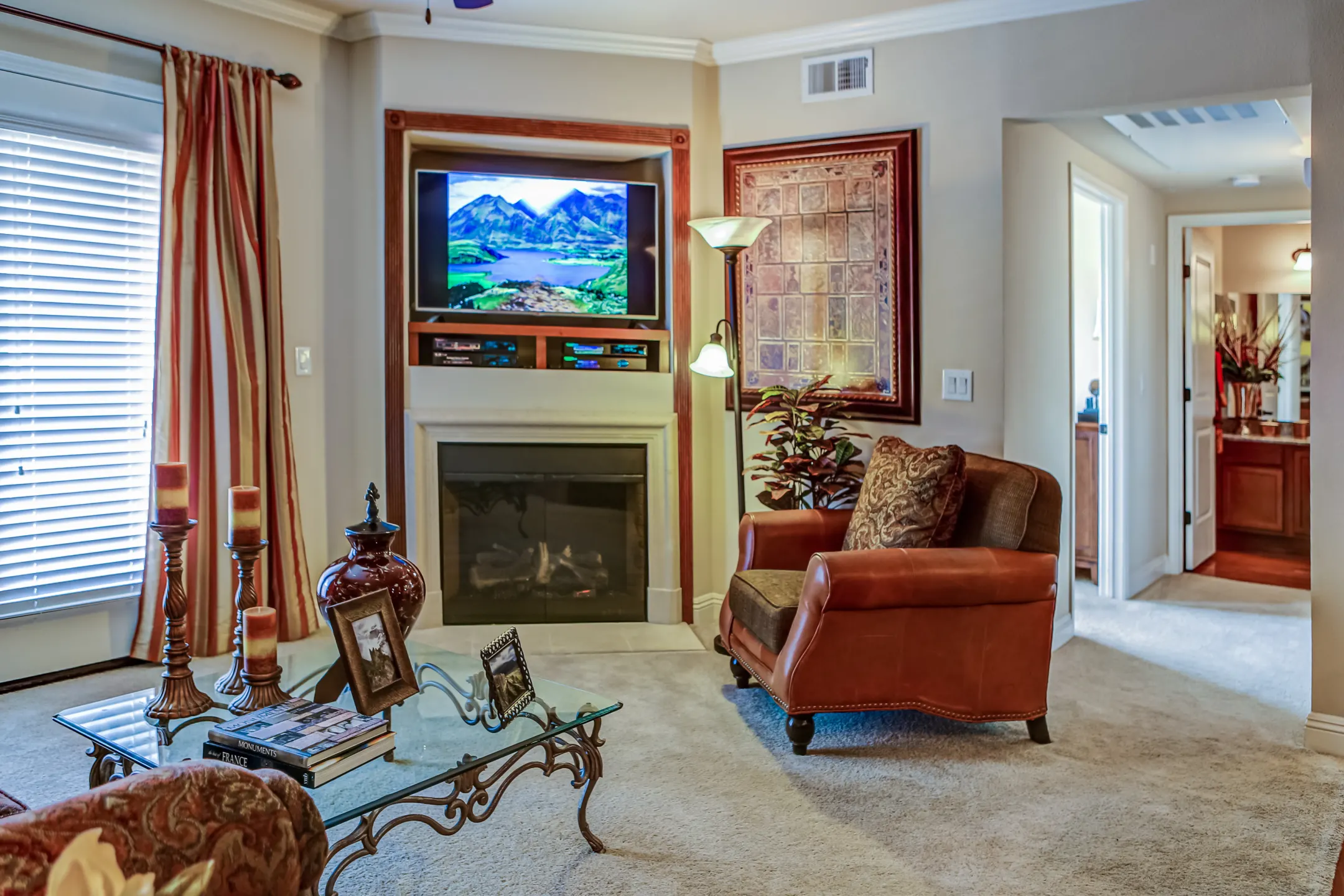 Living Room - The Alexander At South Virginia - Reno, NV