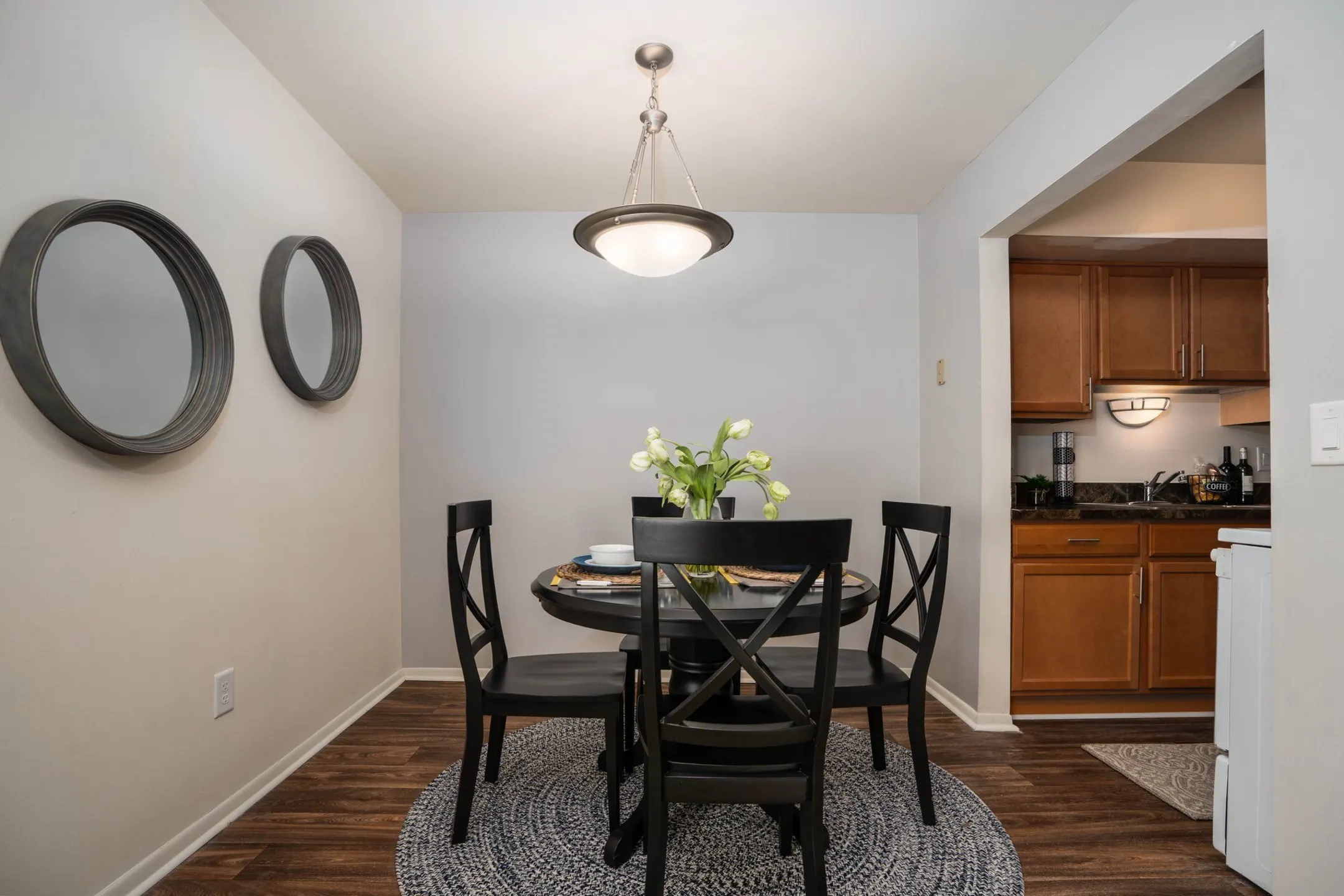 Drawbridge Apartments Harrison Township, MI 48045