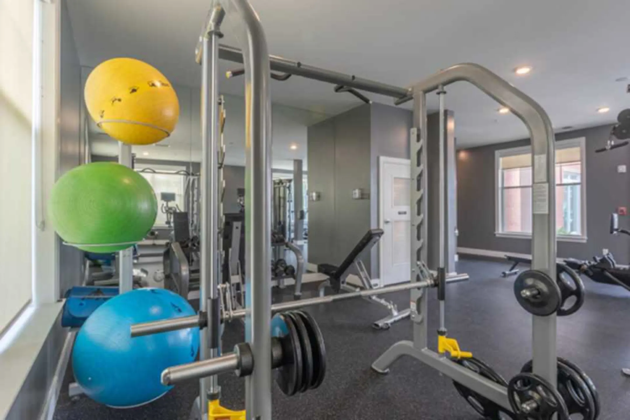 Fitness Weight Room - The Watermark - Norfolk, VA