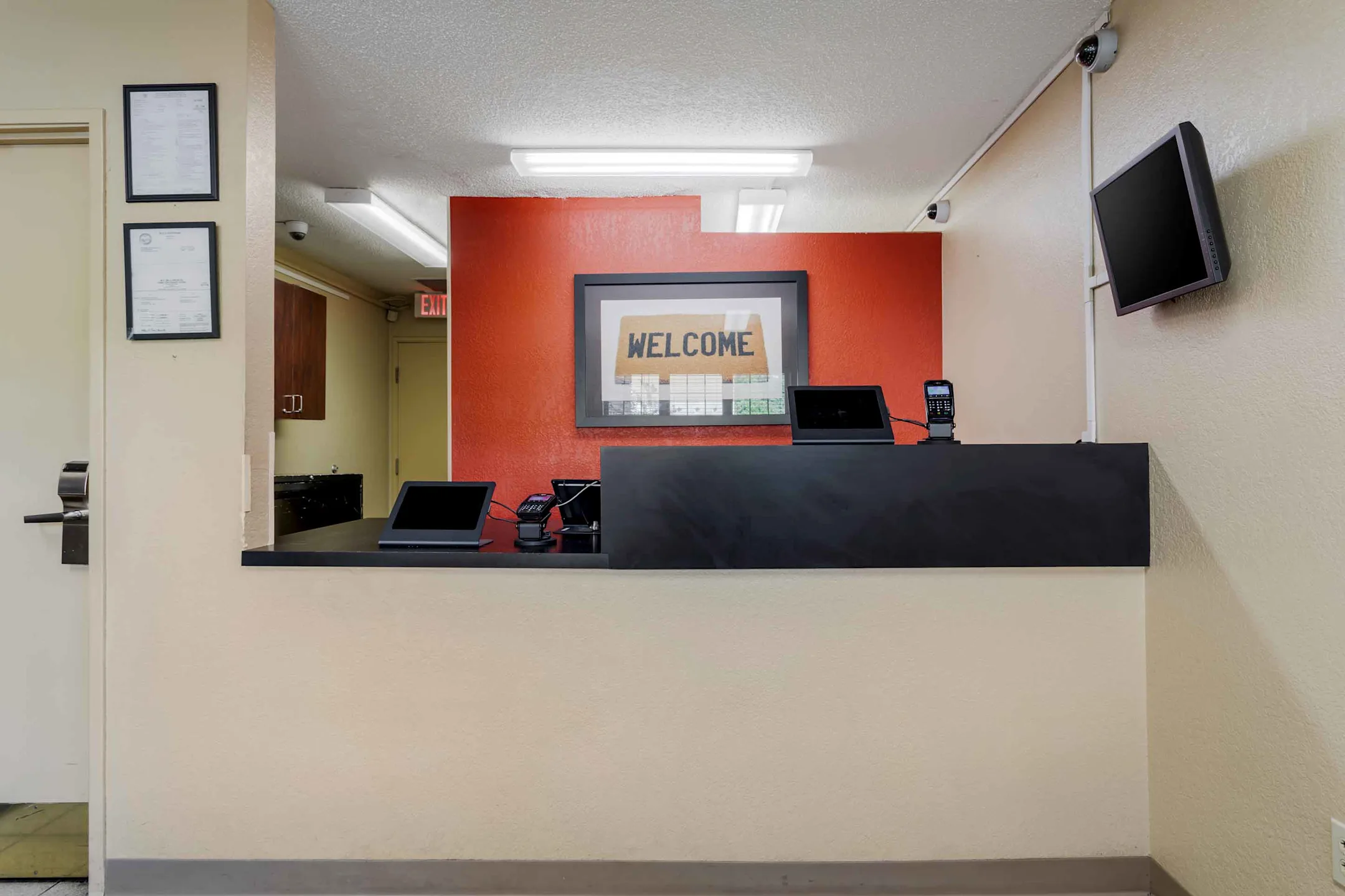 Furnished Studio Chattanooga Airport 6240 Airpark Dr