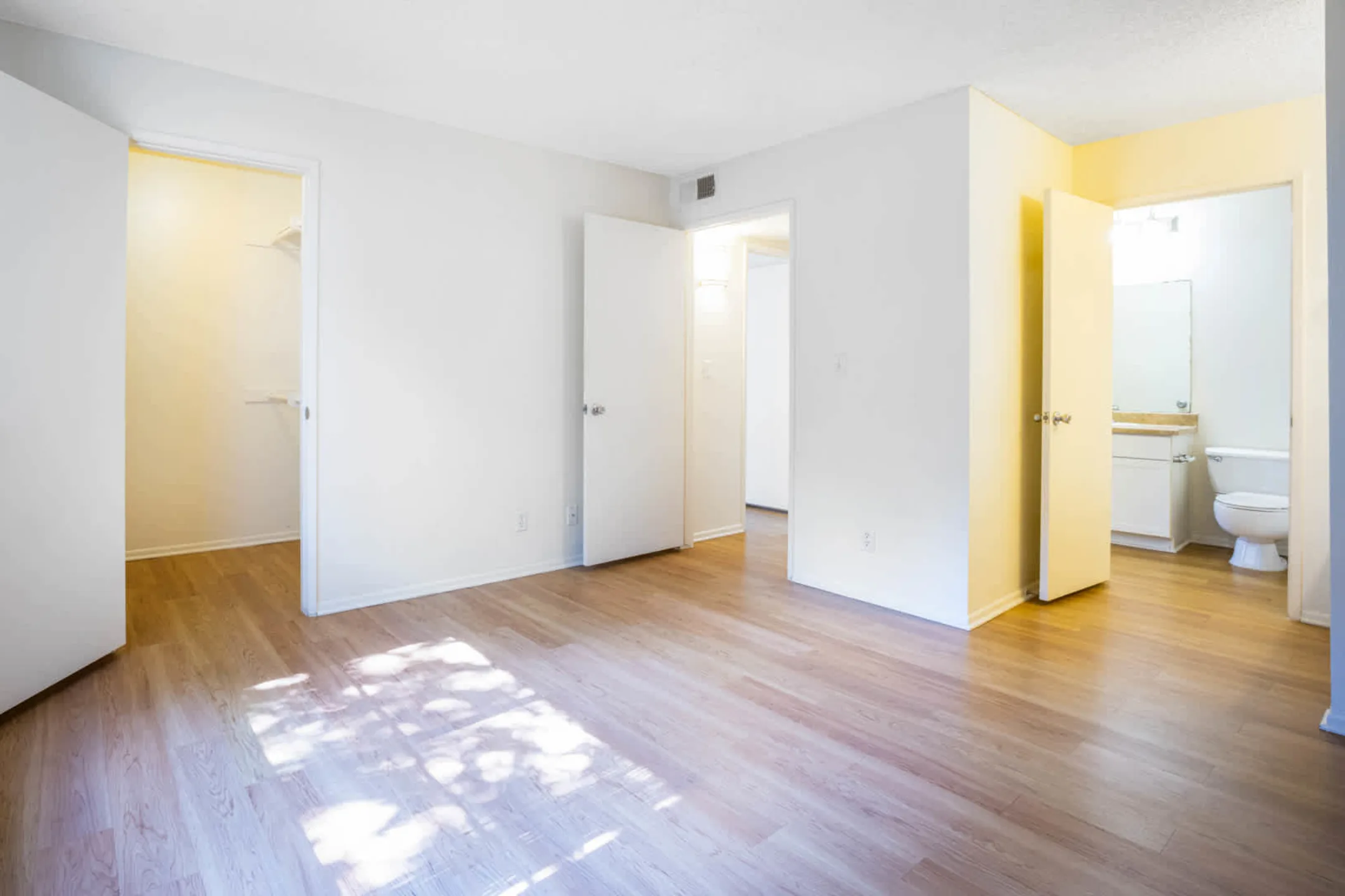 Oak Park Apartment Homes Apartments Oak Park, CA 91377