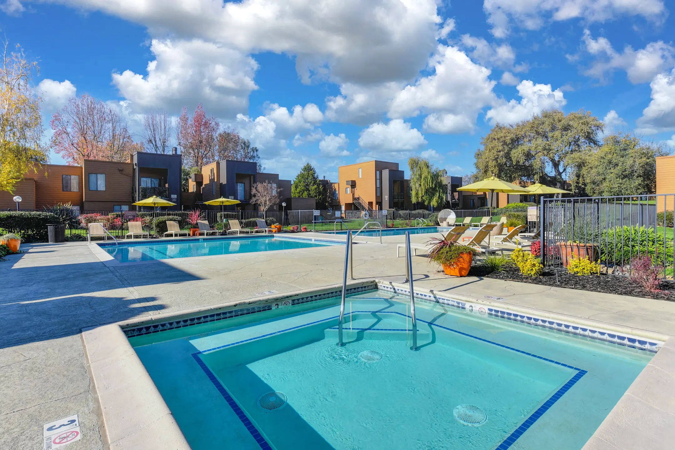 The Fountains Of Fair Oaks 4800 Sunset Ter Fair Oaks, CA Apartments