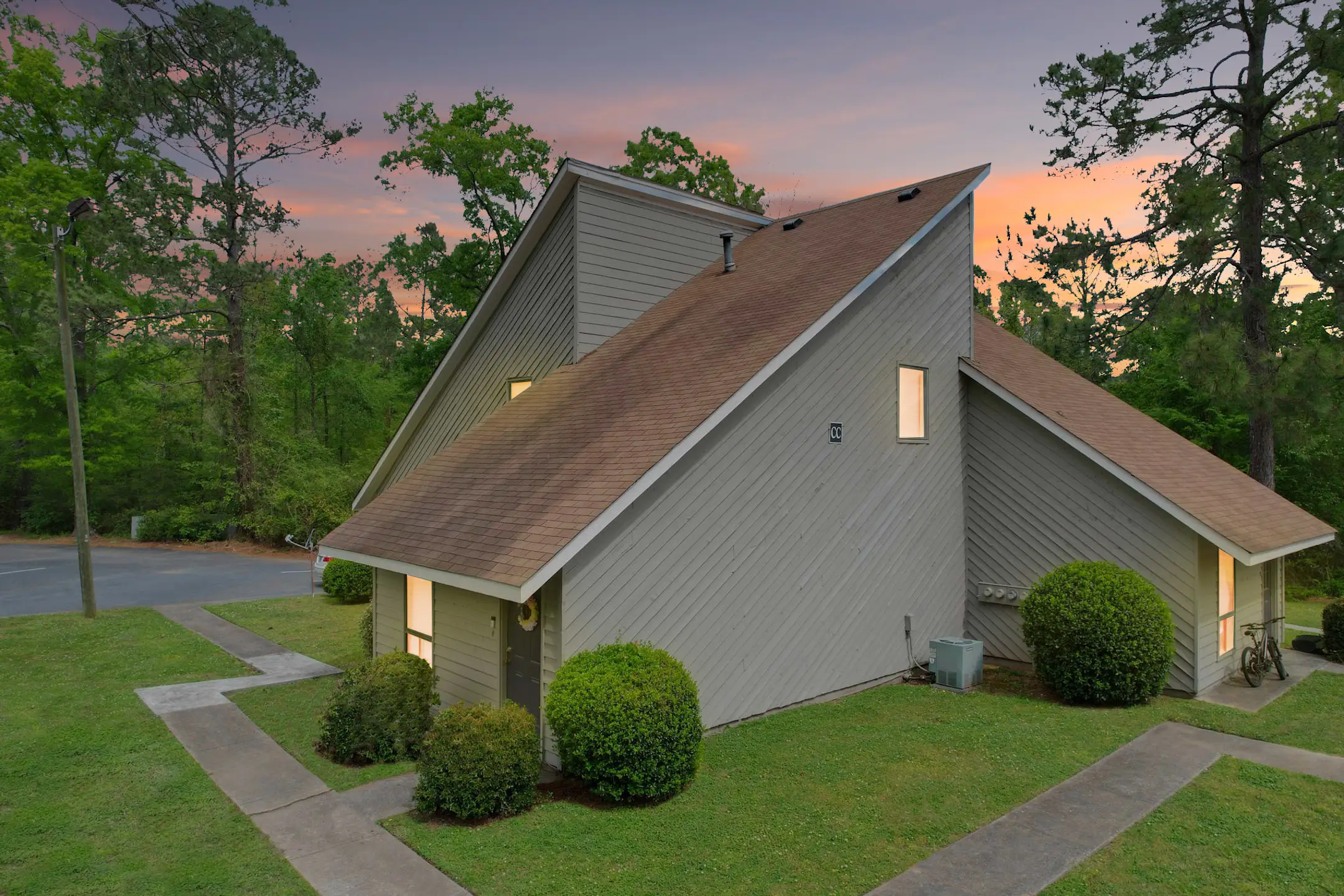 Briarcliff Apartment Homes 1980 Briarcliff Rd Milledgeville, GA