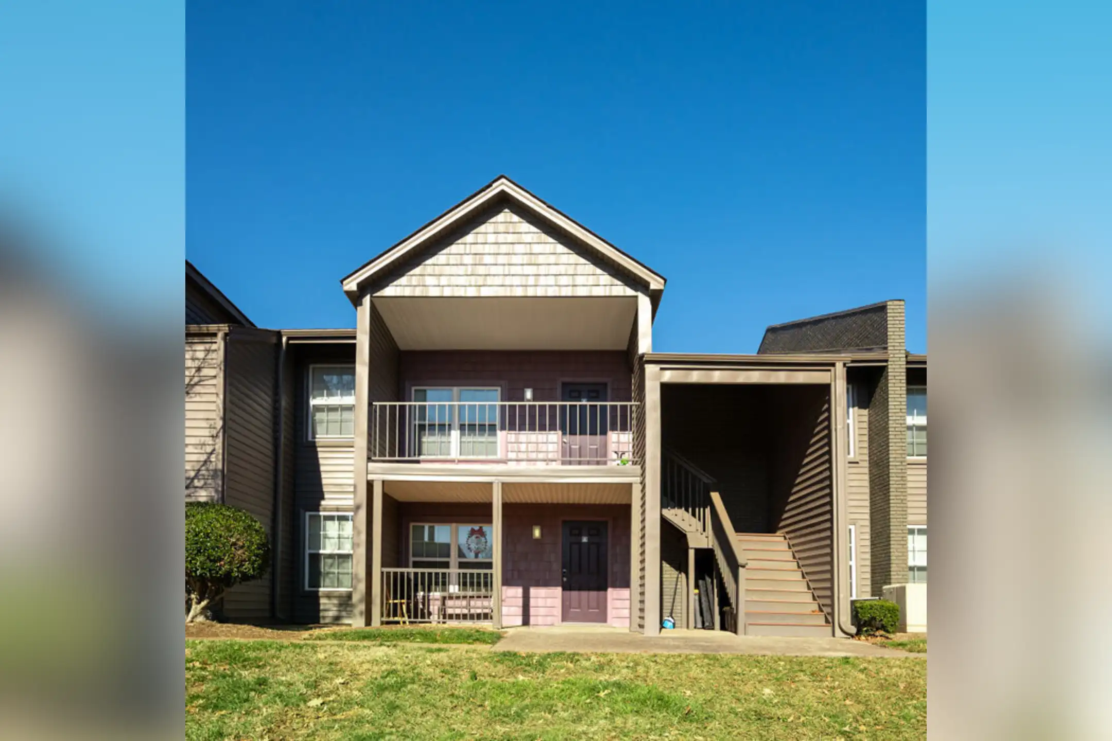 Central Pointe Apartments