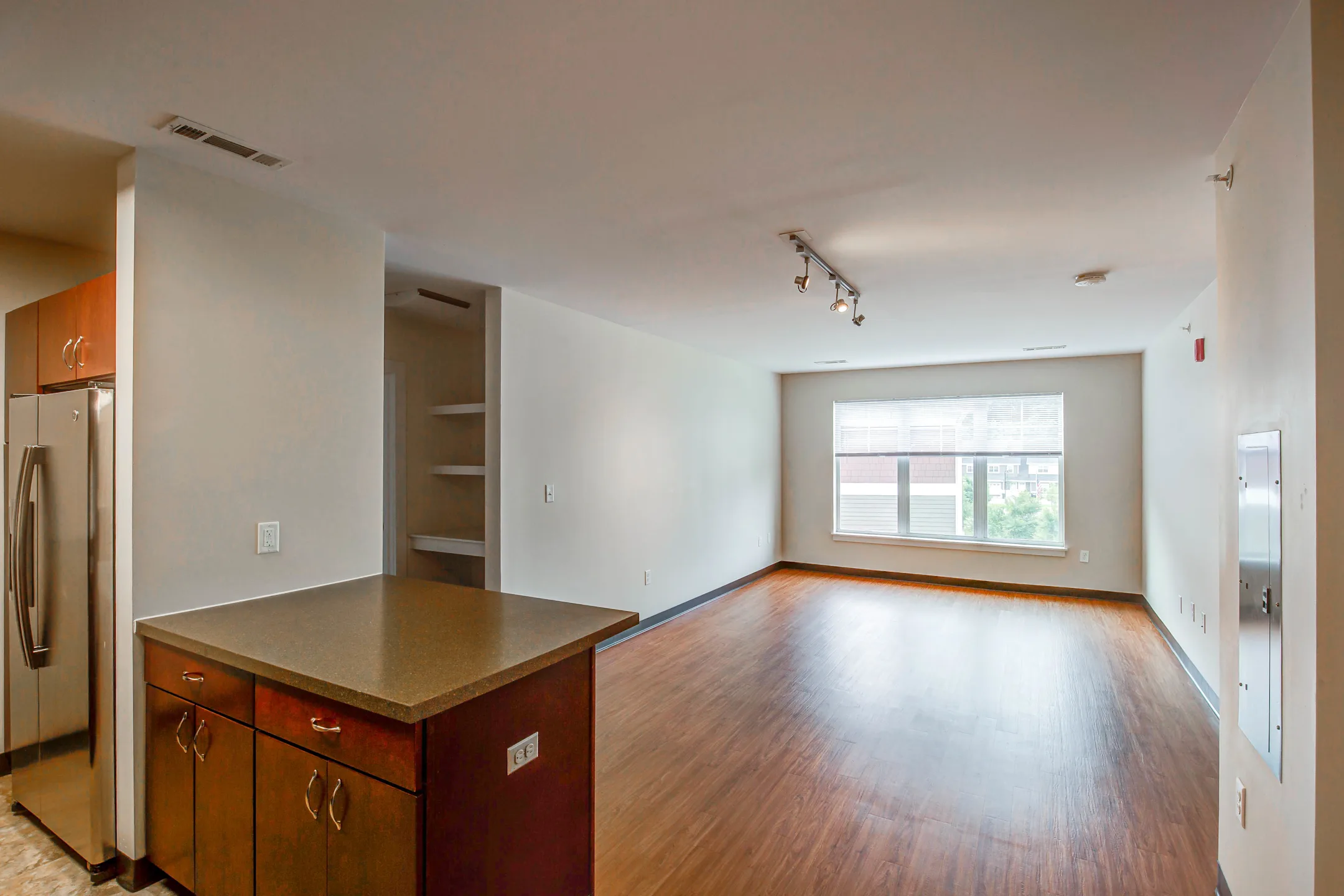 Chelmsford Woods Residences 261 Littleton Rd Chelmsford, MA