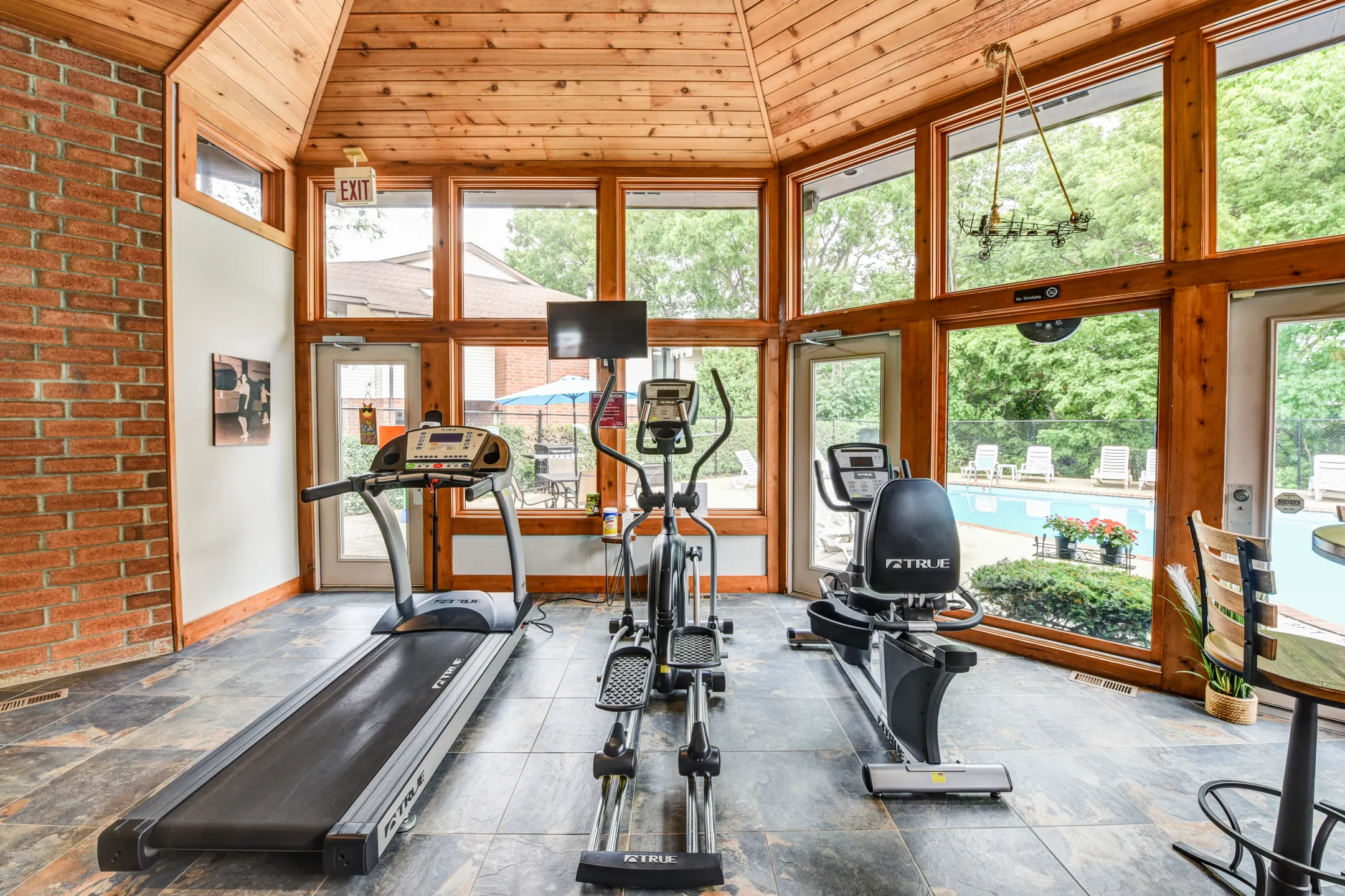 Fitness Weight Room - Parkridge Apartments - Cleveland, OH