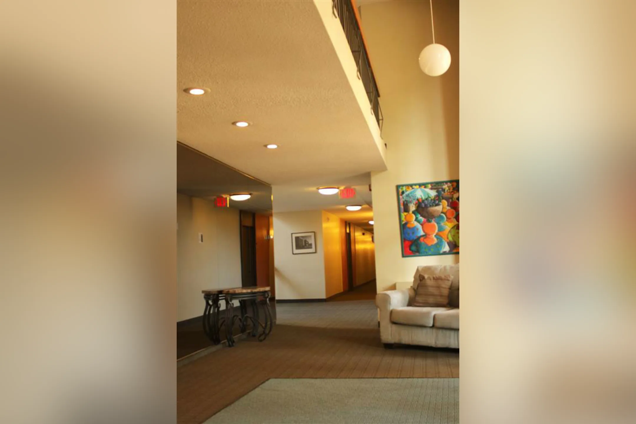 Lexington Hills Apartments - Saint Paul, MN