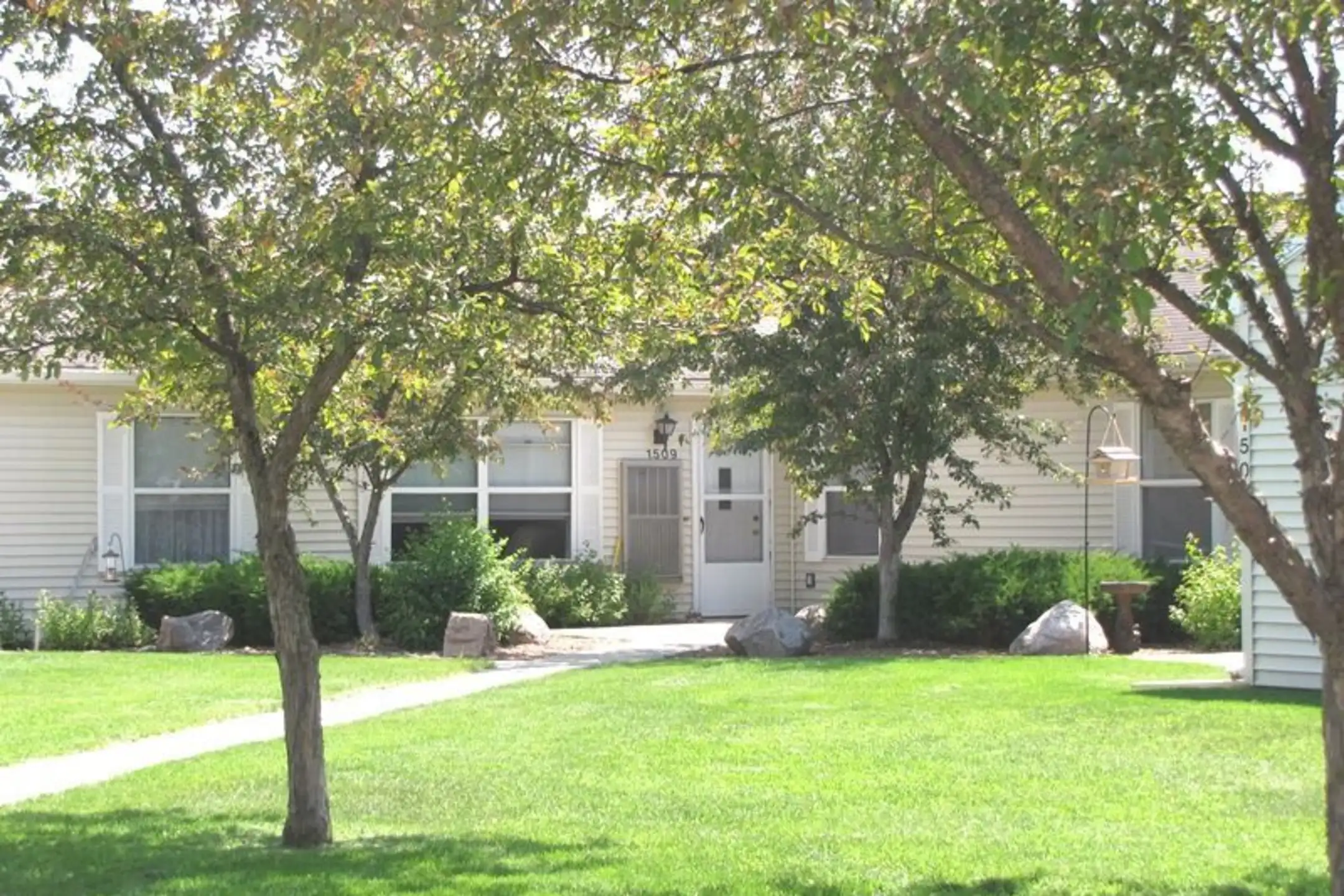 The Bungalows Townhomes Saint Peter, MN 56082